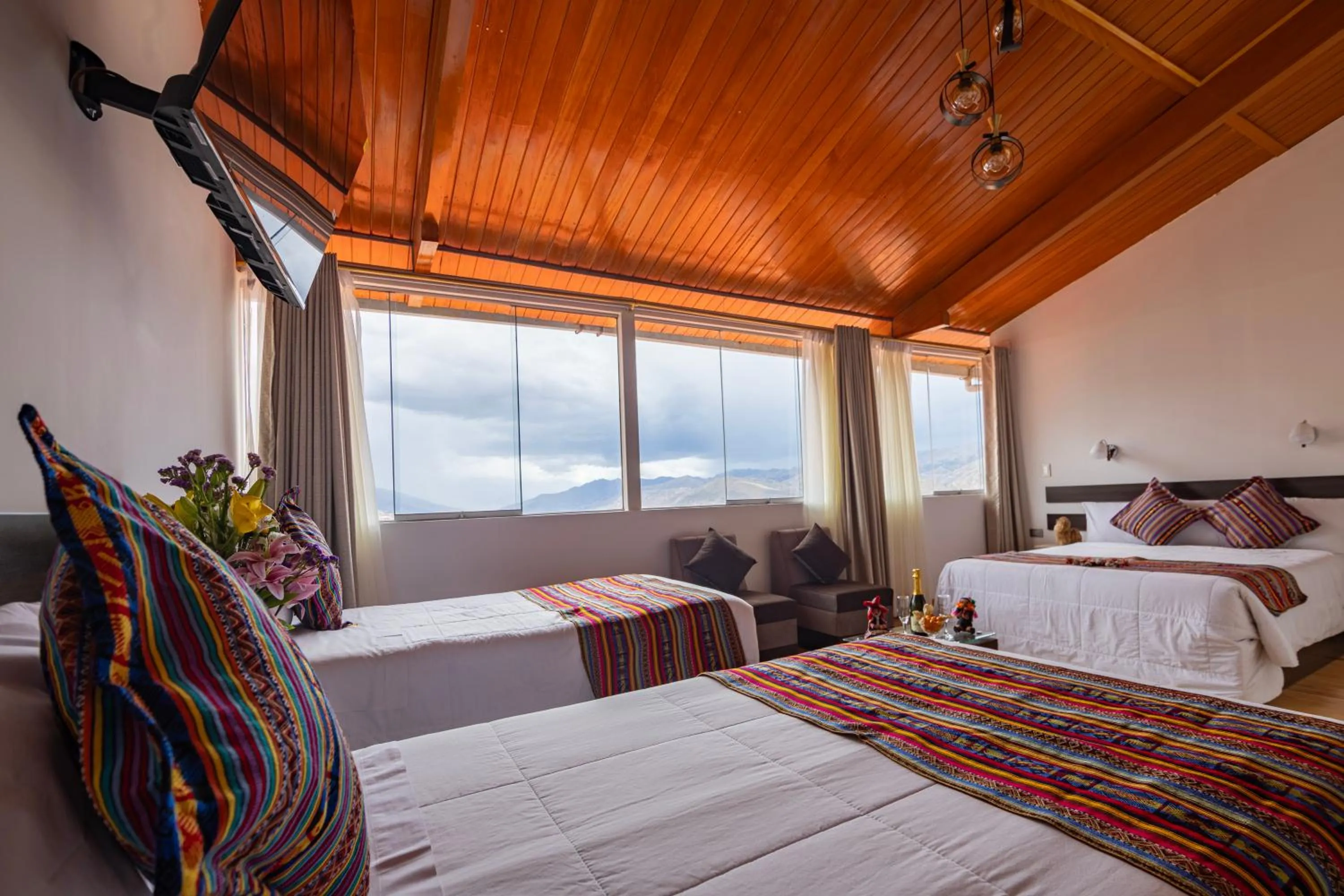 Bed in Hotel Kapac Inn-San Blas