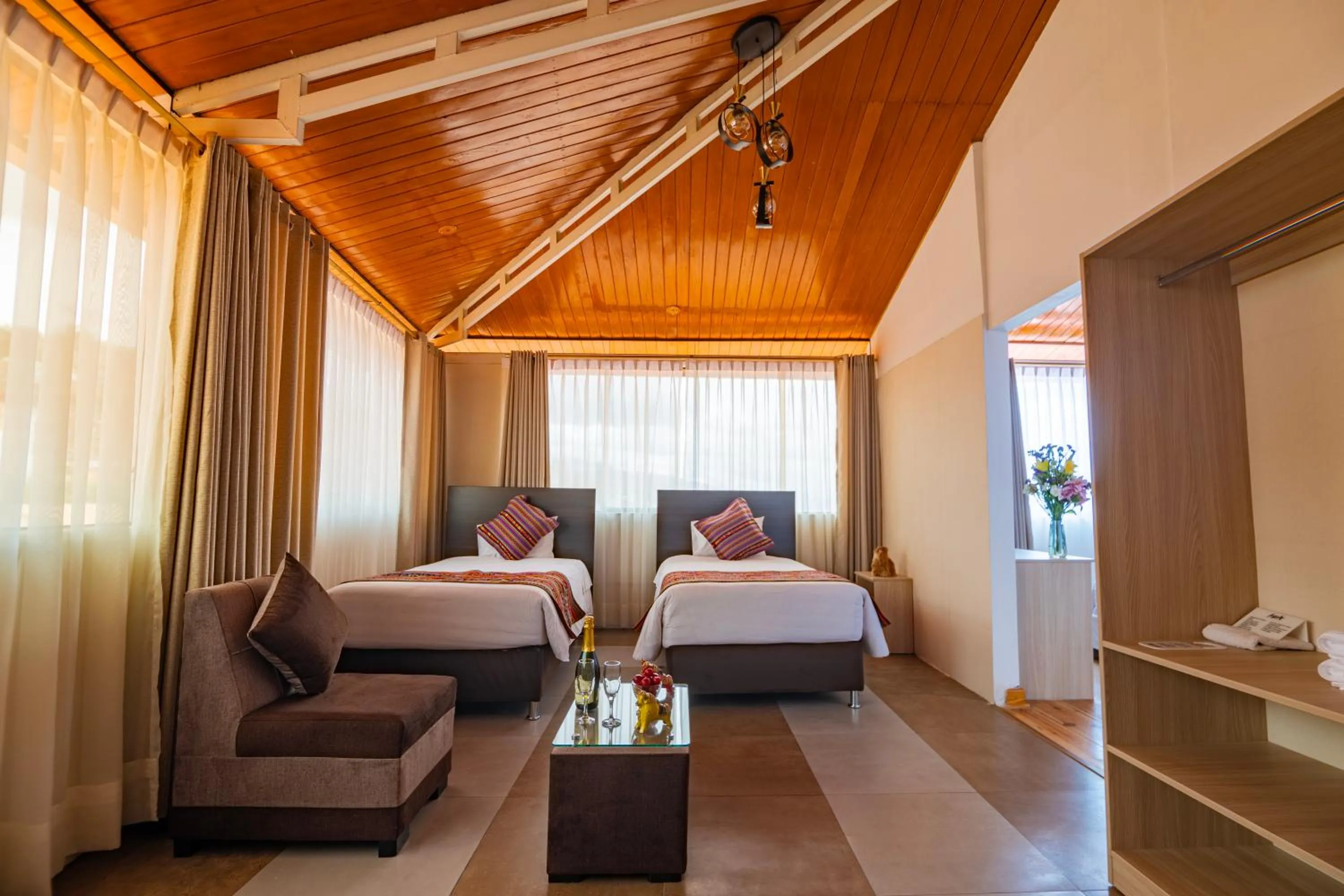 Bed in Hotel Kapac Inn-San Blas