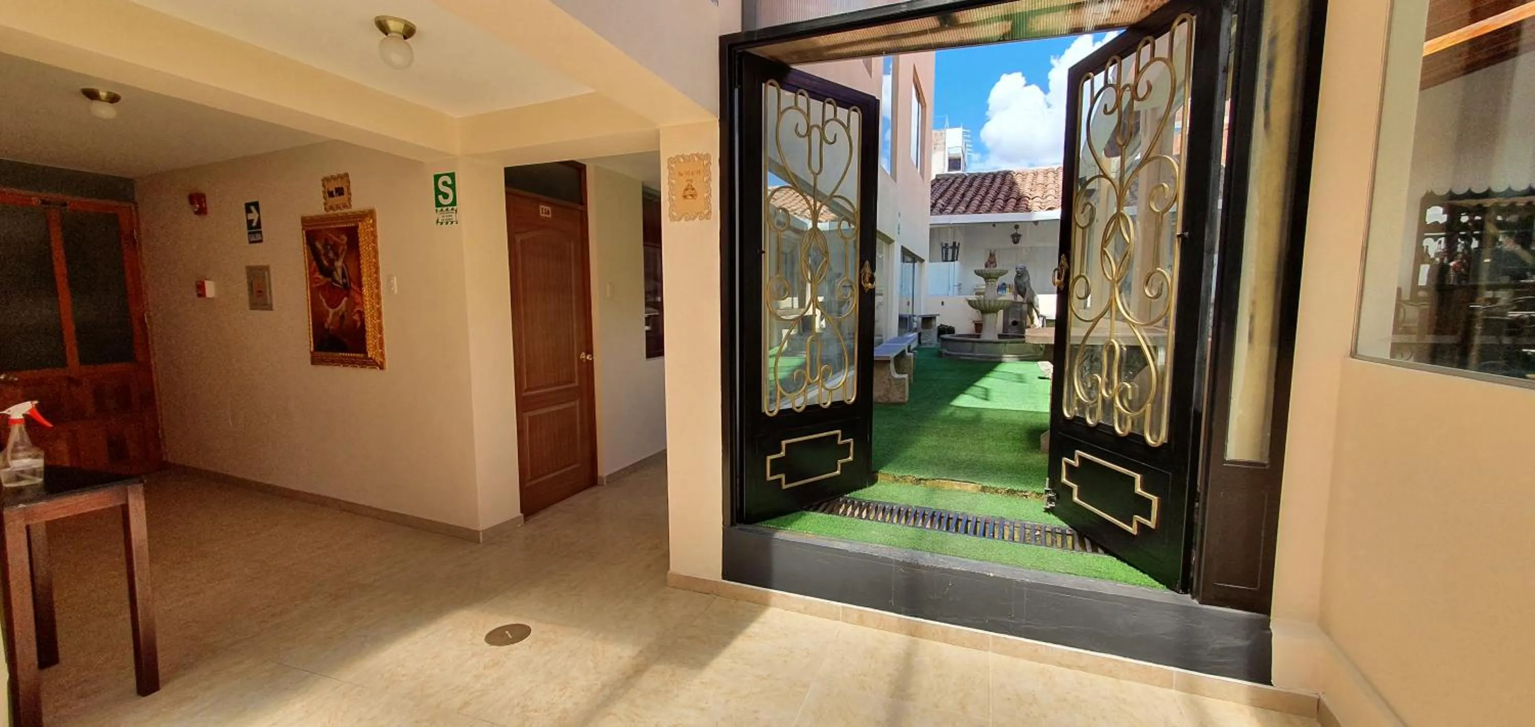 Property building in Hotel Kapac Inn-San Blas