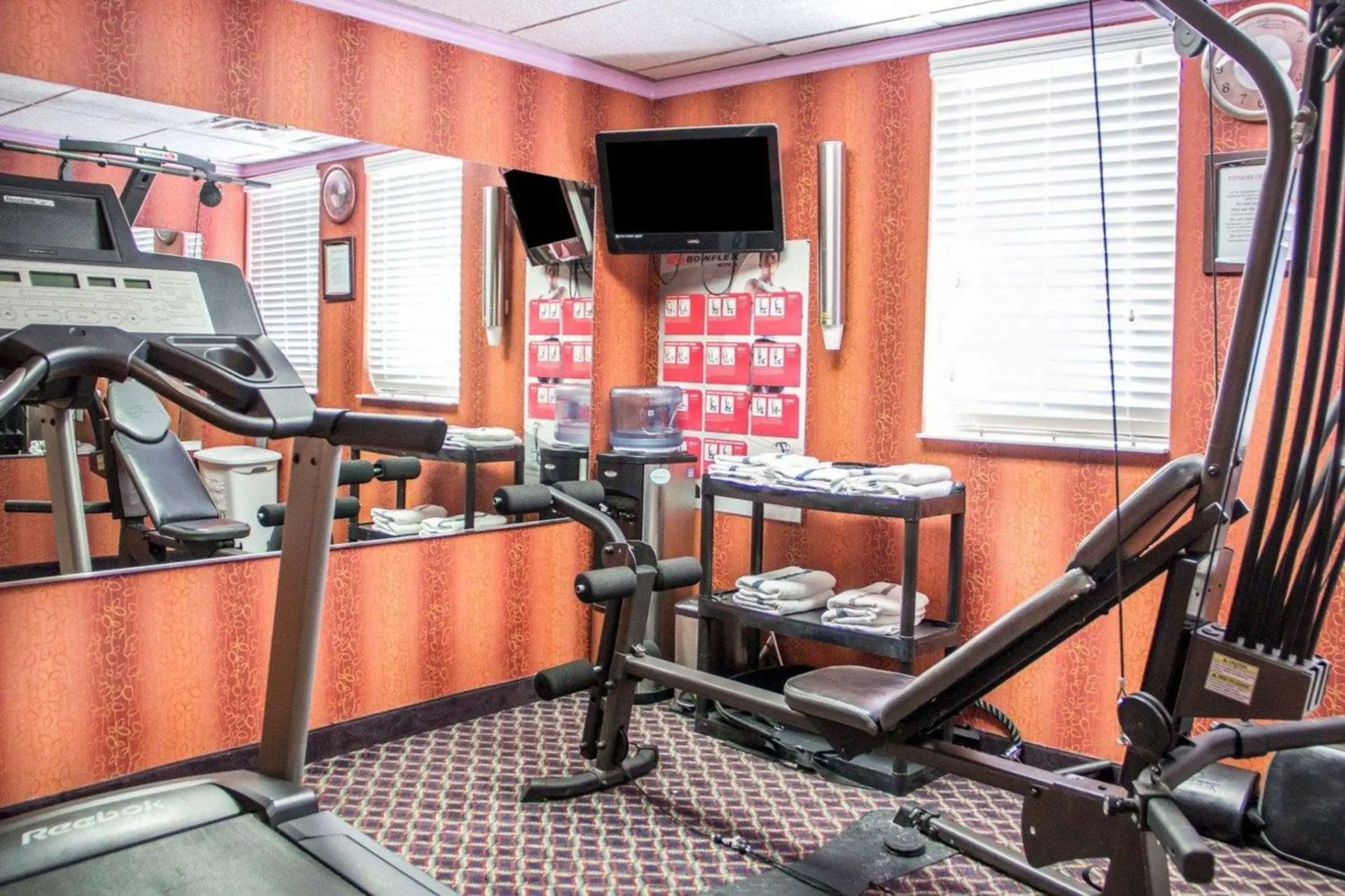 Fitness centre/facilities in Quality Inn Broken Arrow - Tulsa Fitness centre/facilities in Quality Inn Broken Arrow - Tulsa