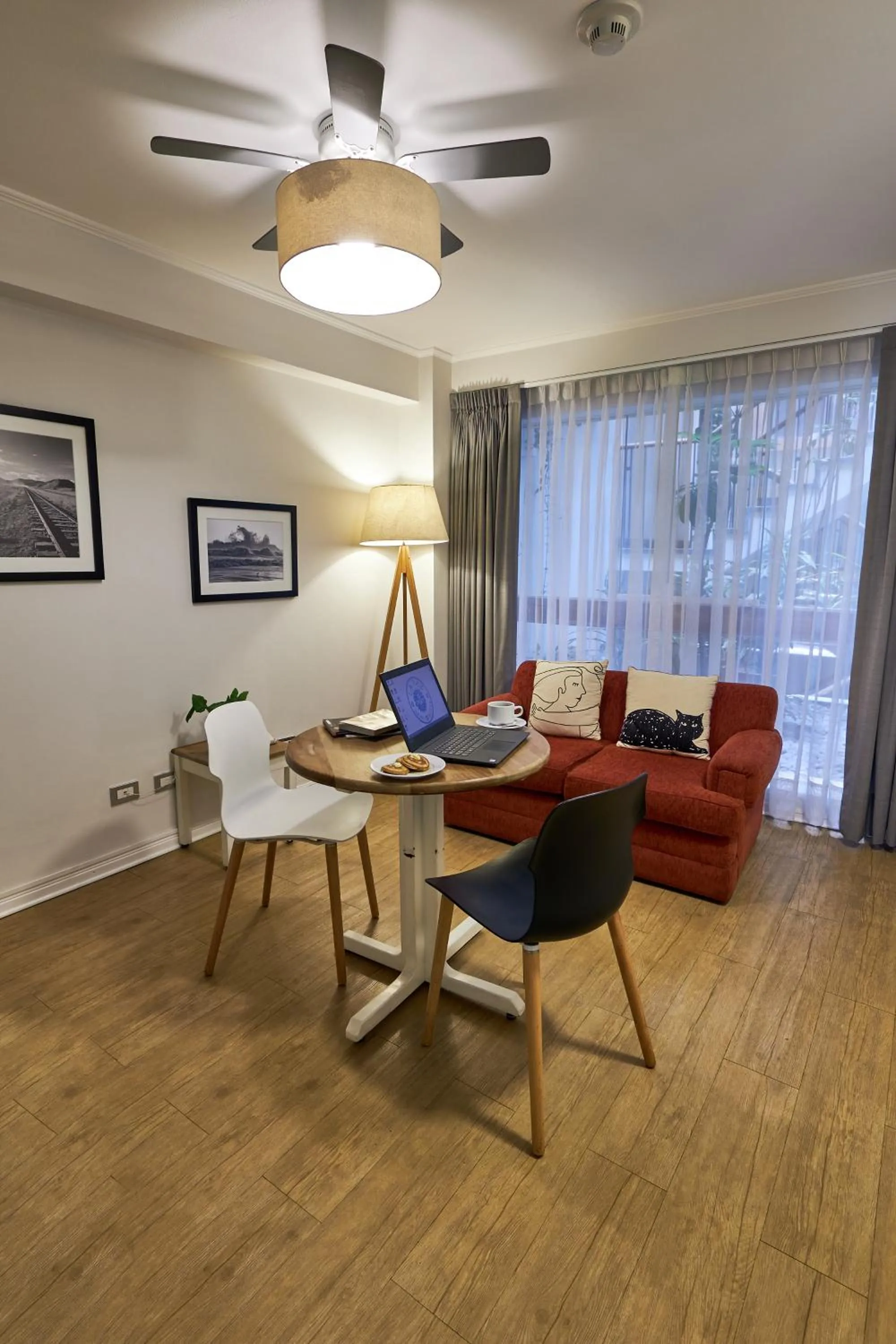 Living room in La Paz Apart Hotel