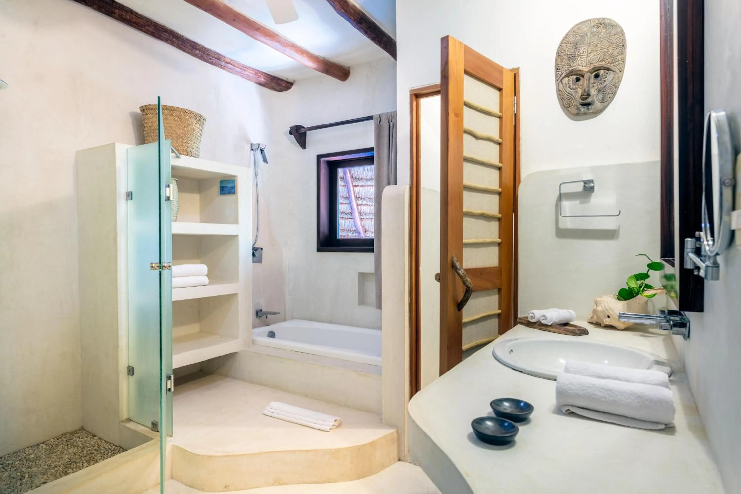 Bathroom in Hotel Villas Flamingos