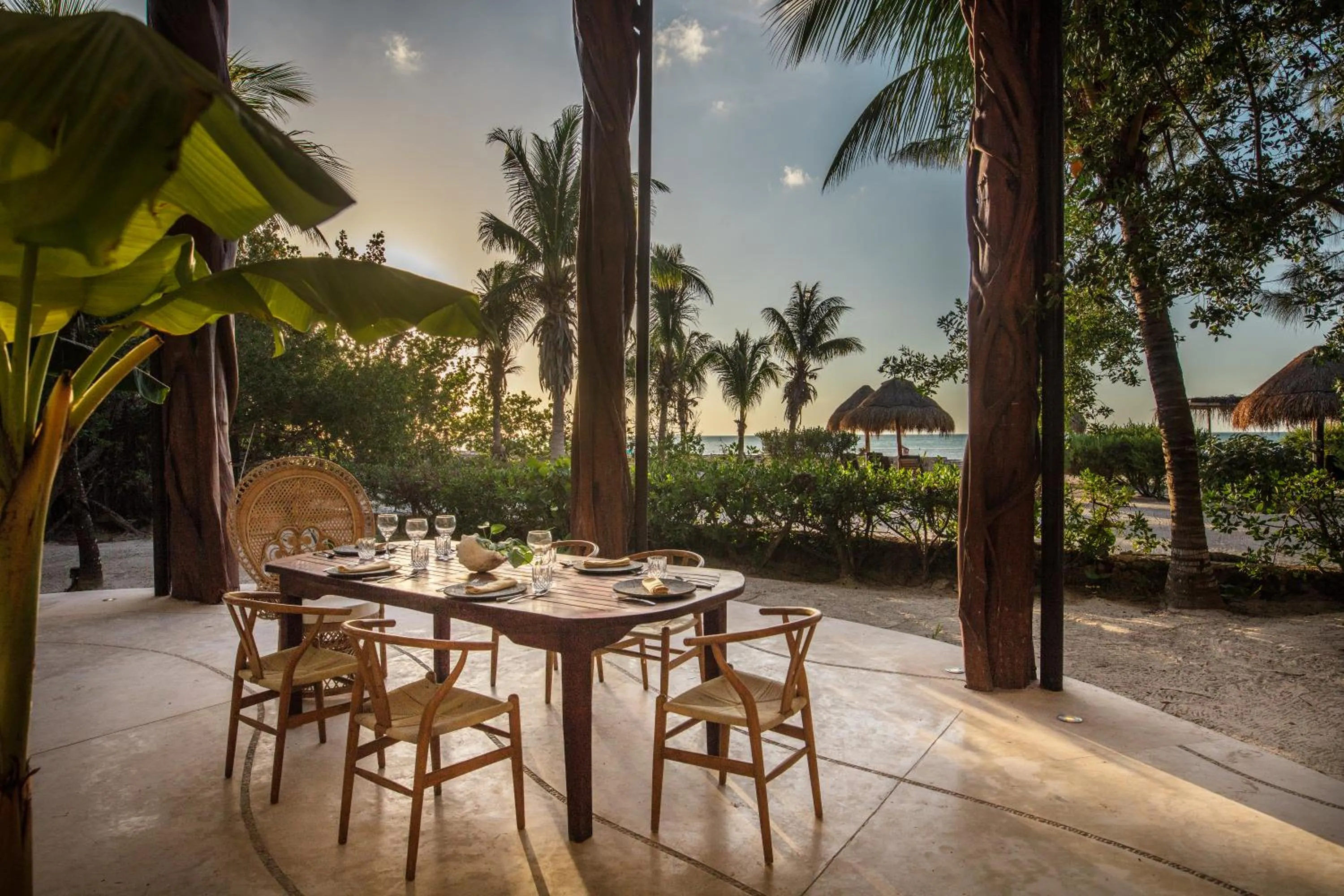 Property building in Hotel Villas Flamingos