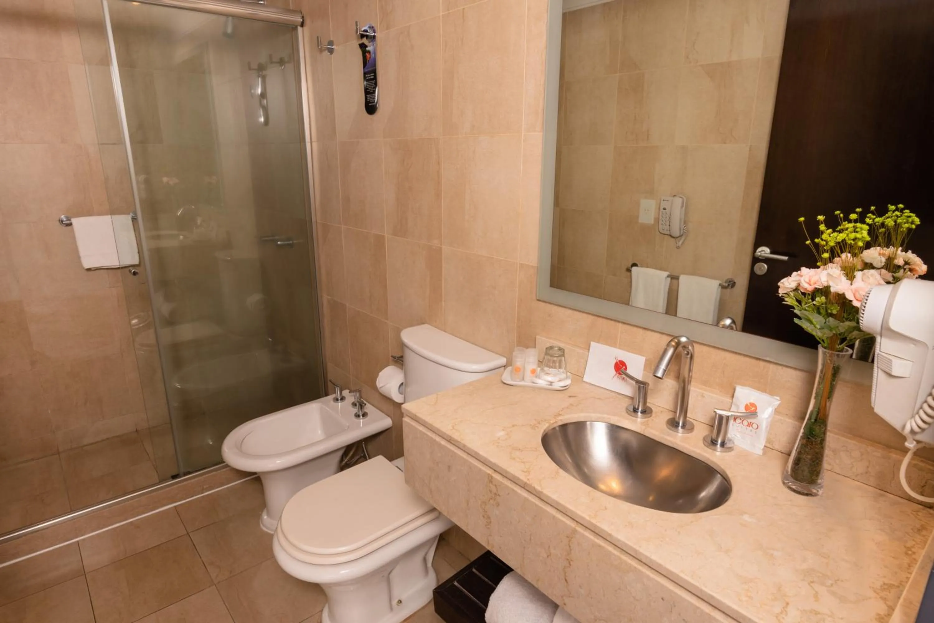 Bathroom in Icaro Suites