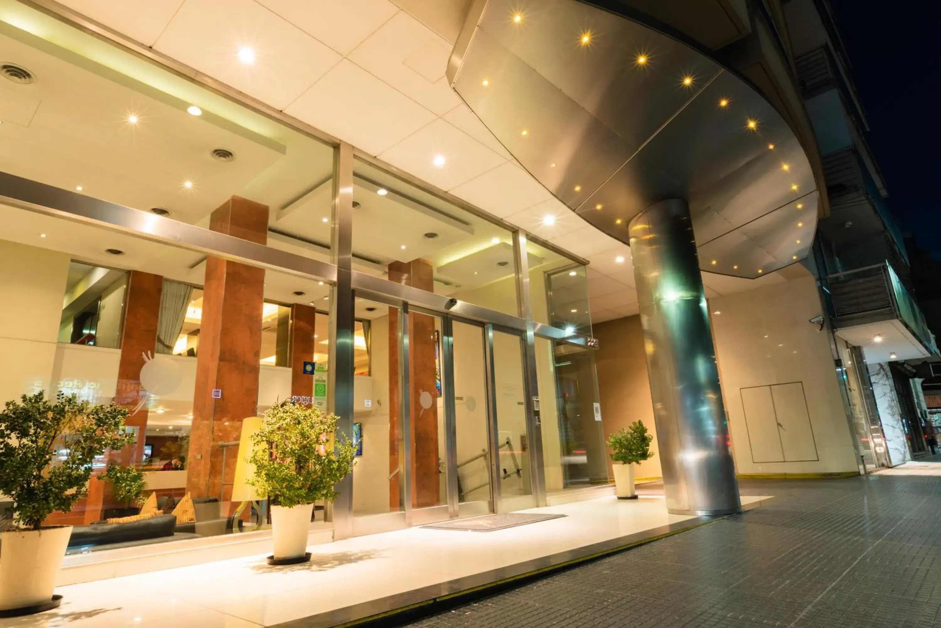 Facade/entrance in Icaro Suites Facade/entrance in Icaro Suites