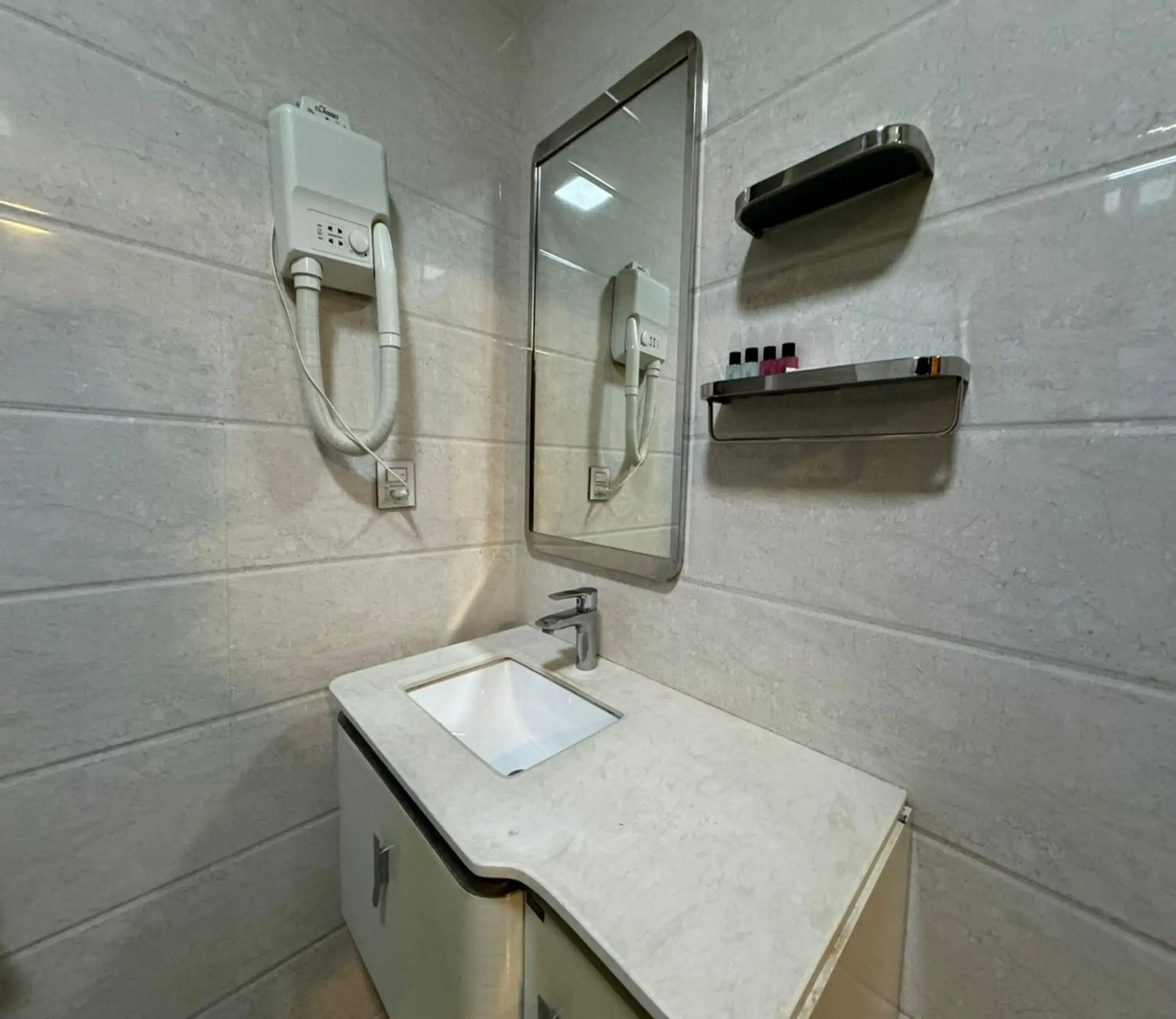 Bathroom in Sea Pearl Hotel Bathroom in Sea Pearl Hotel