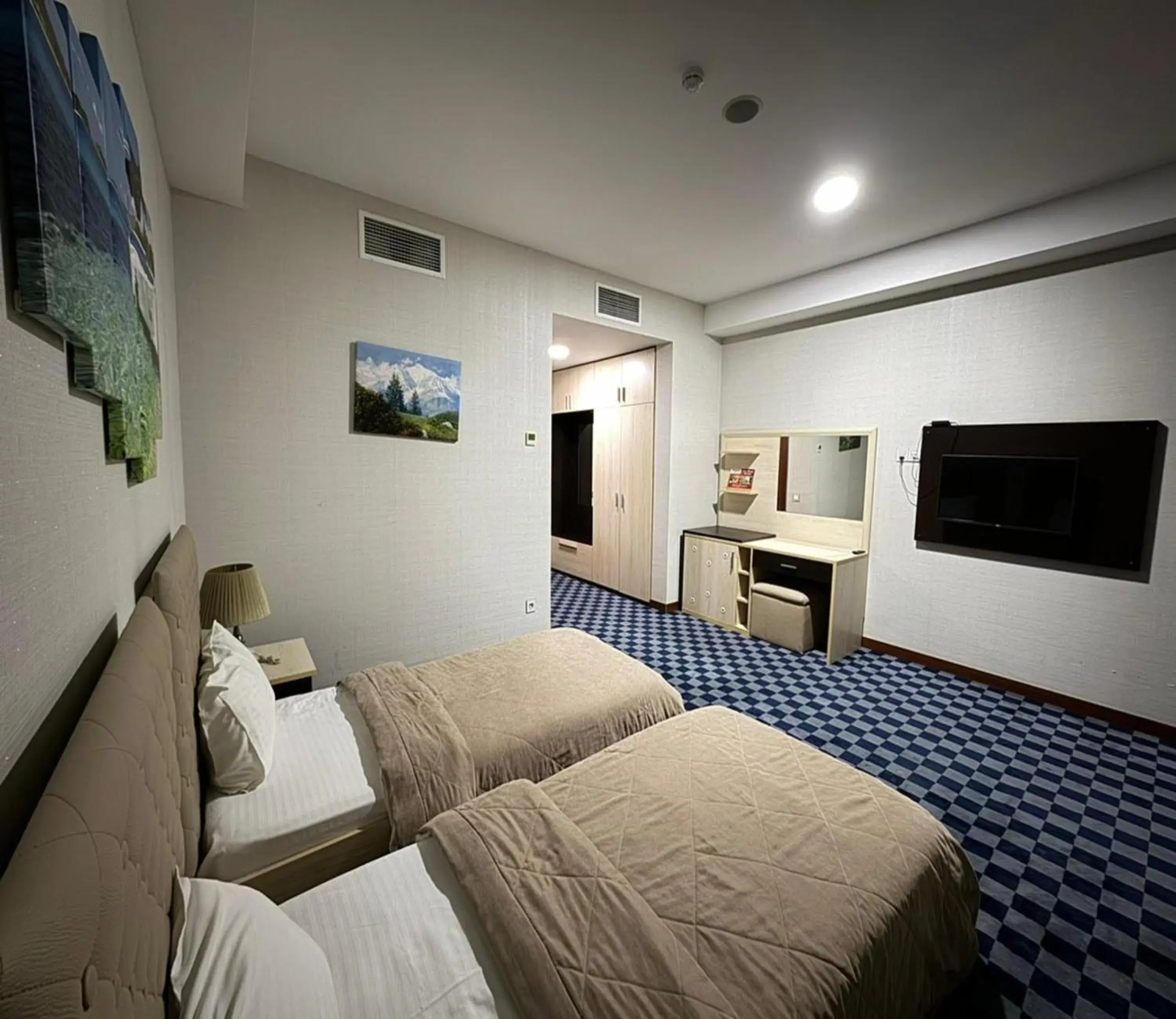 Bed in Sea Pearl Hotel Bed in Sea Pearl Hotel