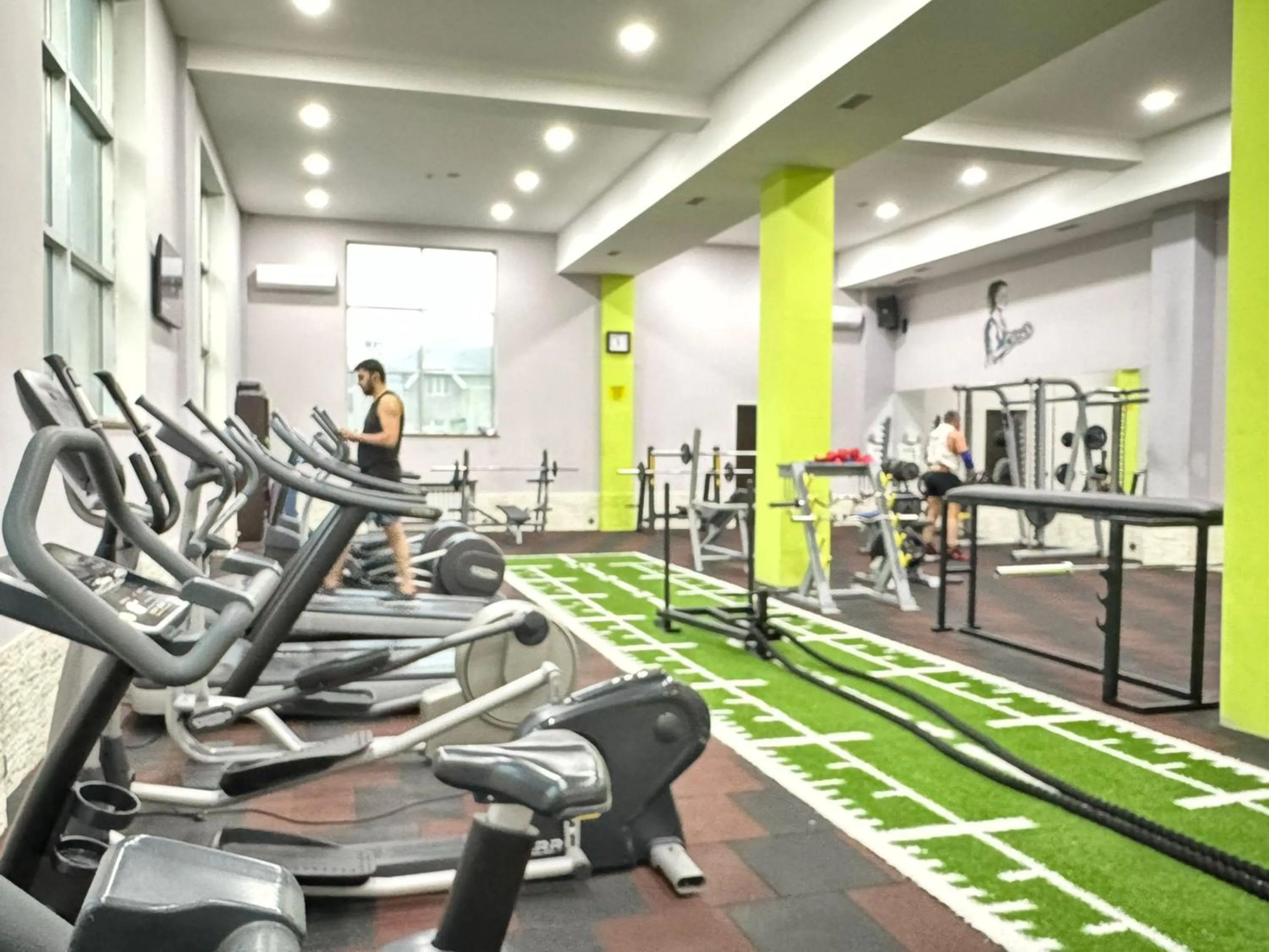 Fitness centre/facilities in Sea Pearl Hotel Baku