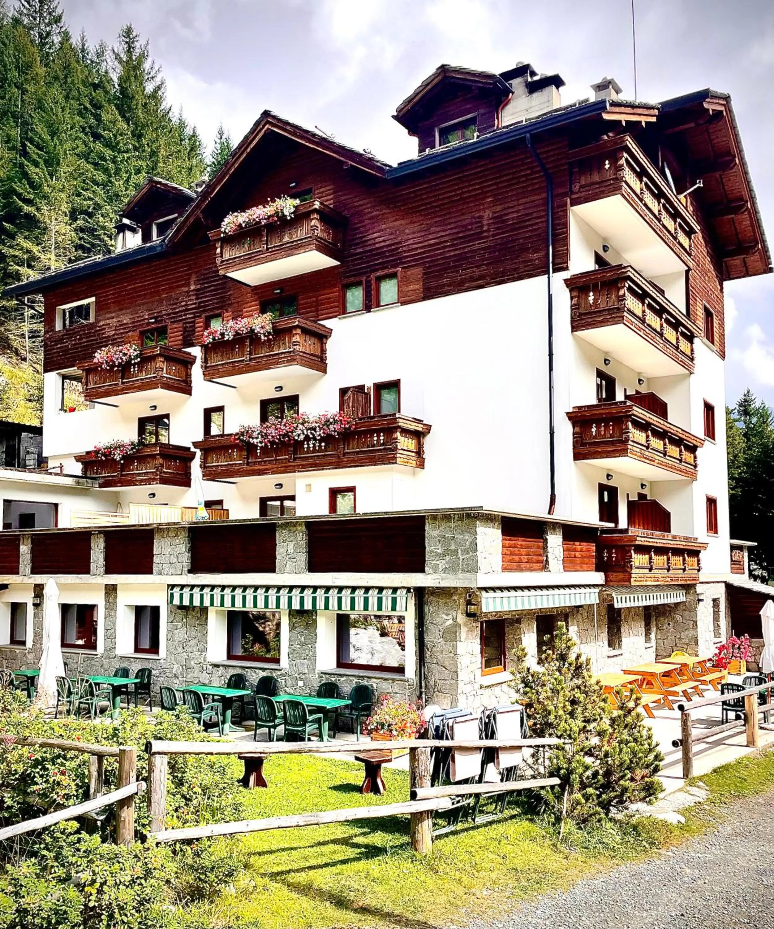 Hotel Gembro