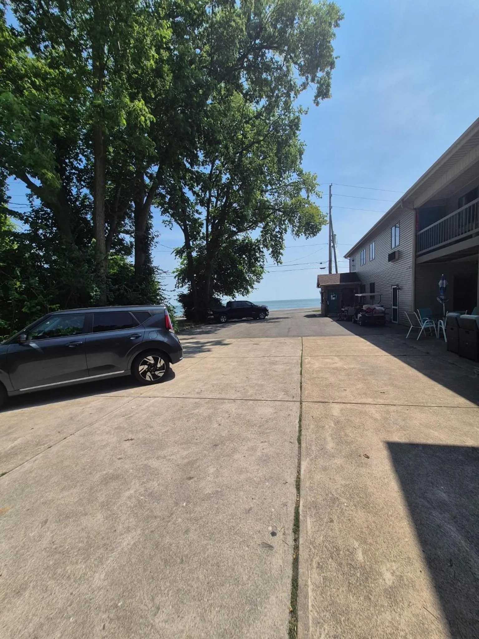 Property building in Lake Point Motel