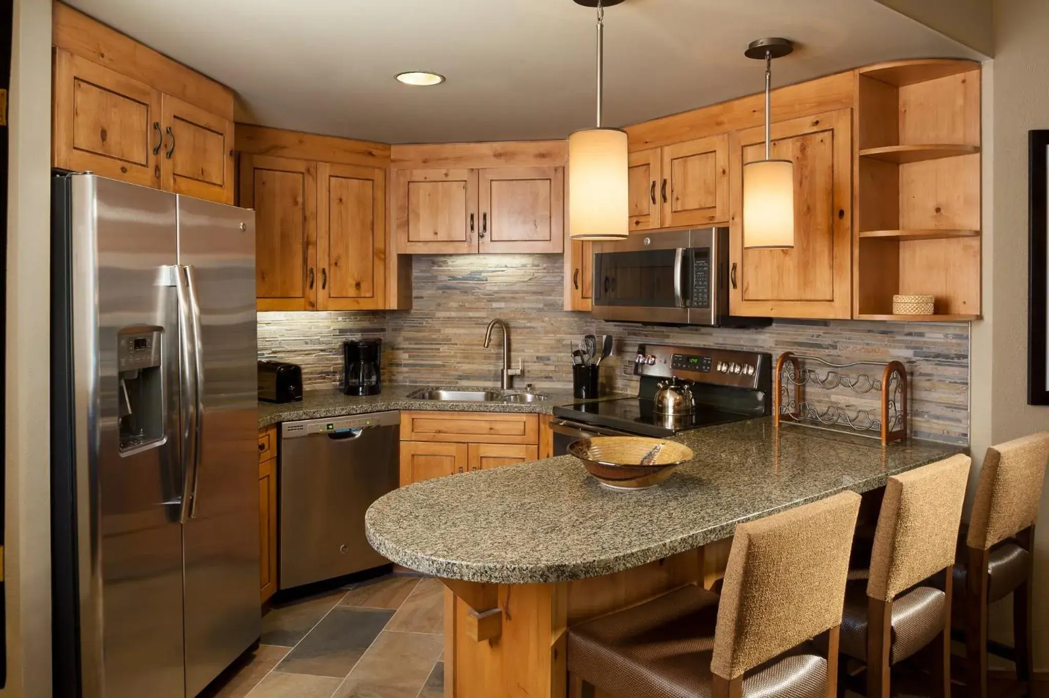 Kitchen or kitchenette, Kitchen/Kitchenette in Grand Summit Lodge Park City - Canyons Village