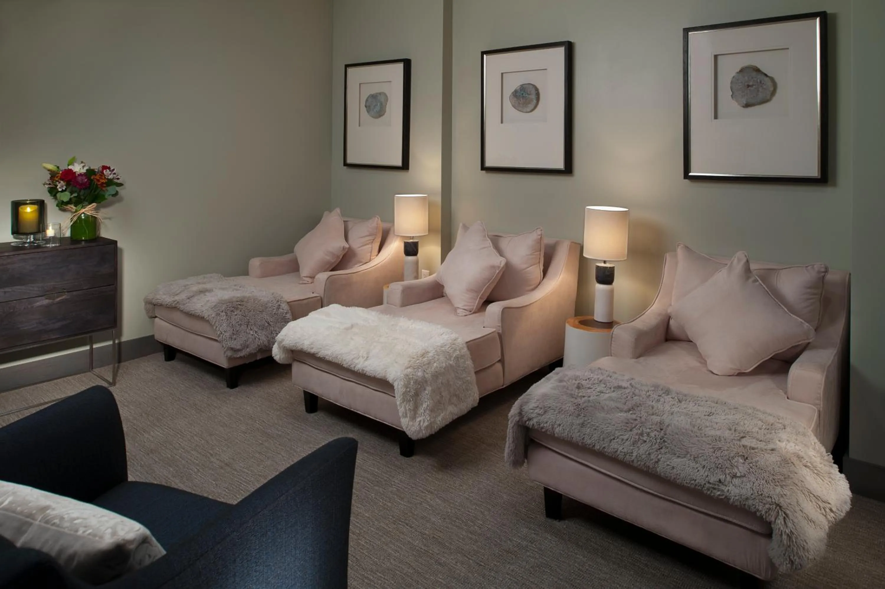 Grand Summit Hotel - Canyons Village, a RockResort