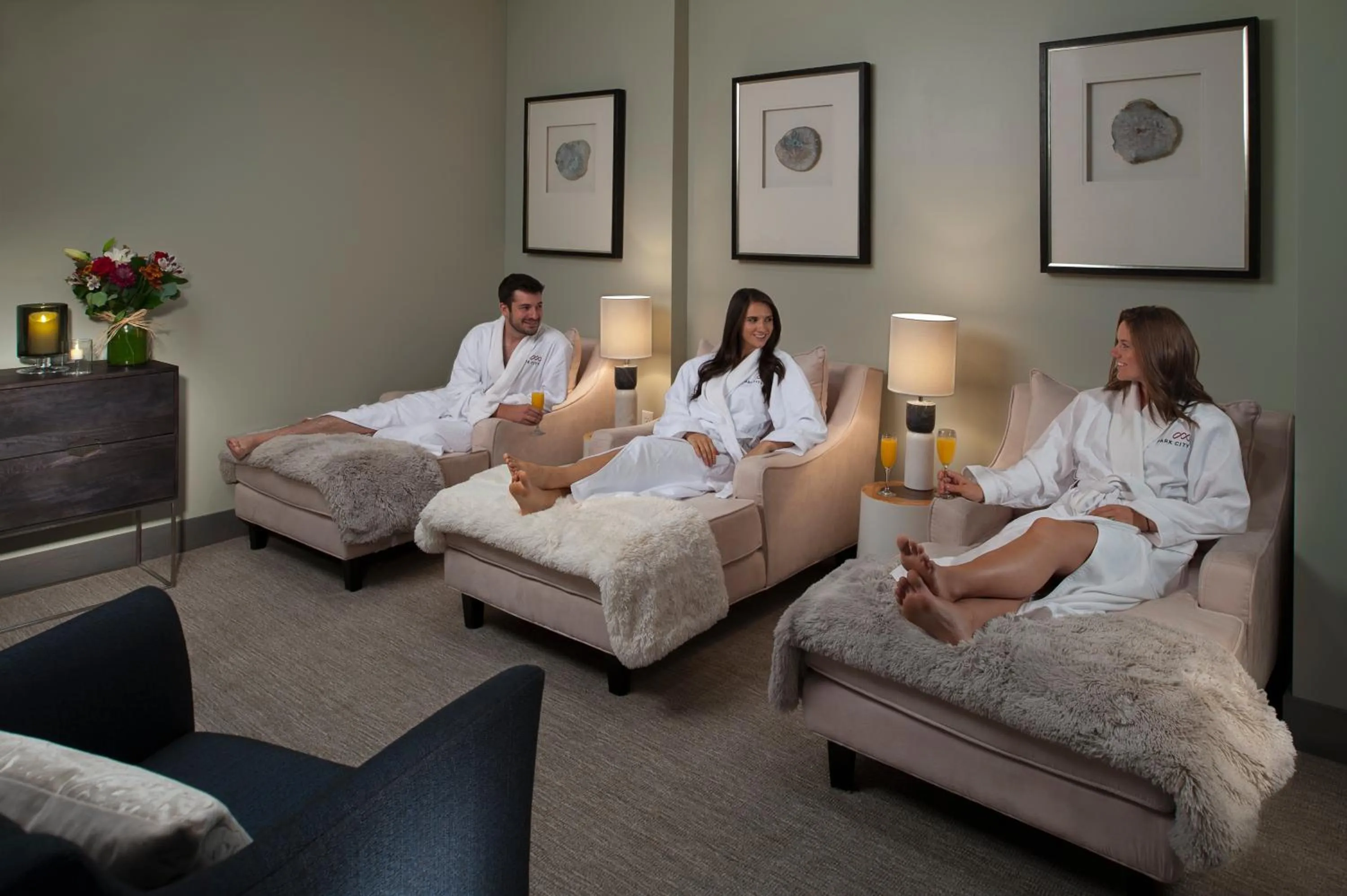 Grand Summit Hotel - Canyons Village, a RockResort