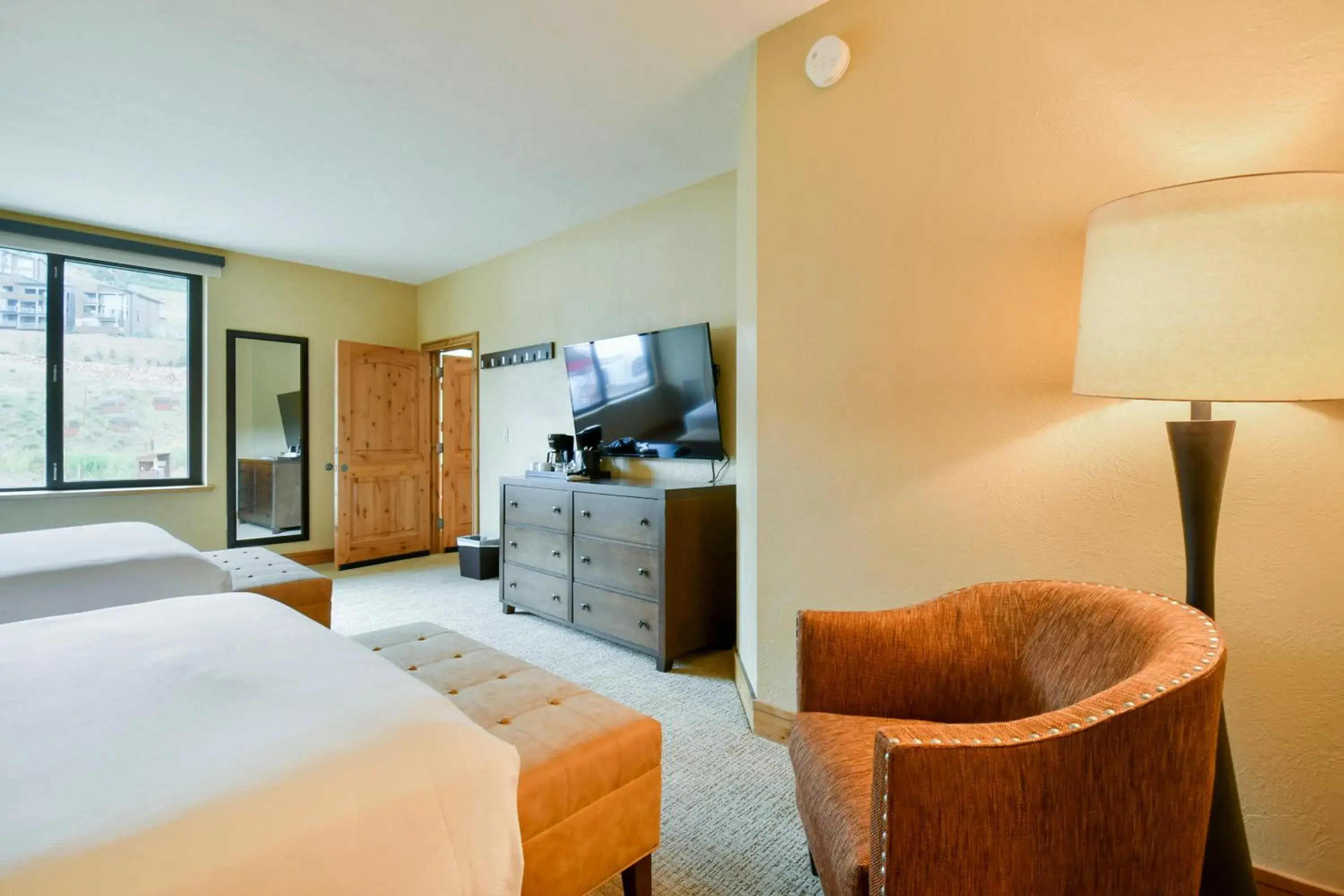 Bed in Grand Summit Lodge Park City - Canyons Village