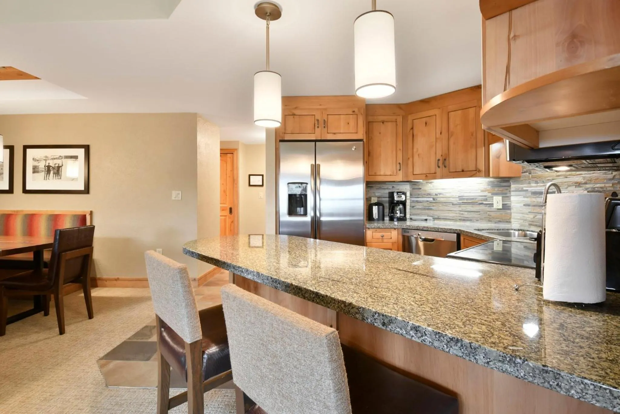 Kitchen or kitchenette in Grand Summit Hotel - Canyons Village, a RockResort