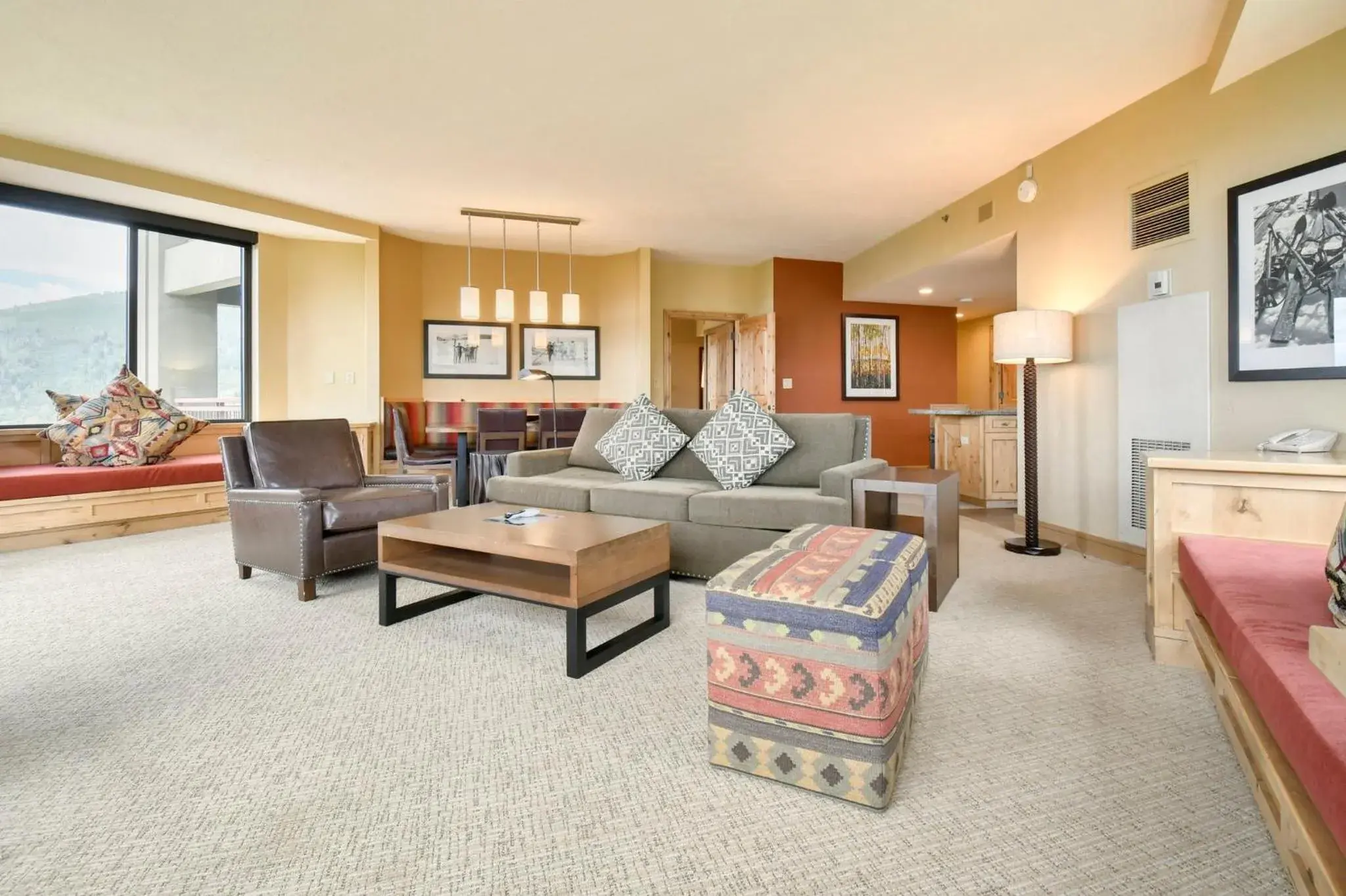 Living room, Seating Area in Grand Summit Lodge Park City - Canyons Village