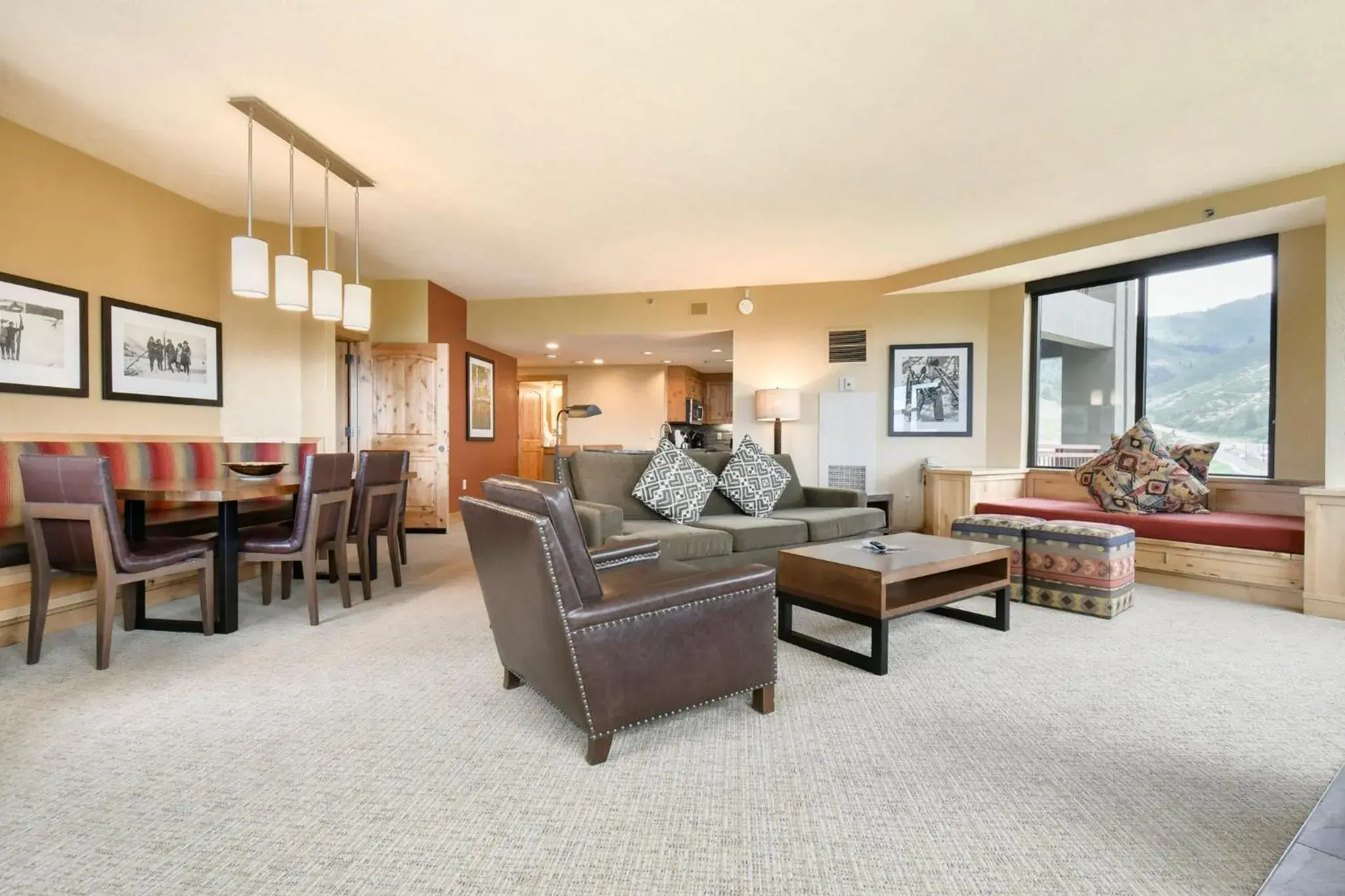 Living room, Seating Area in Grand Summit Lodge Park City - Canyons Village