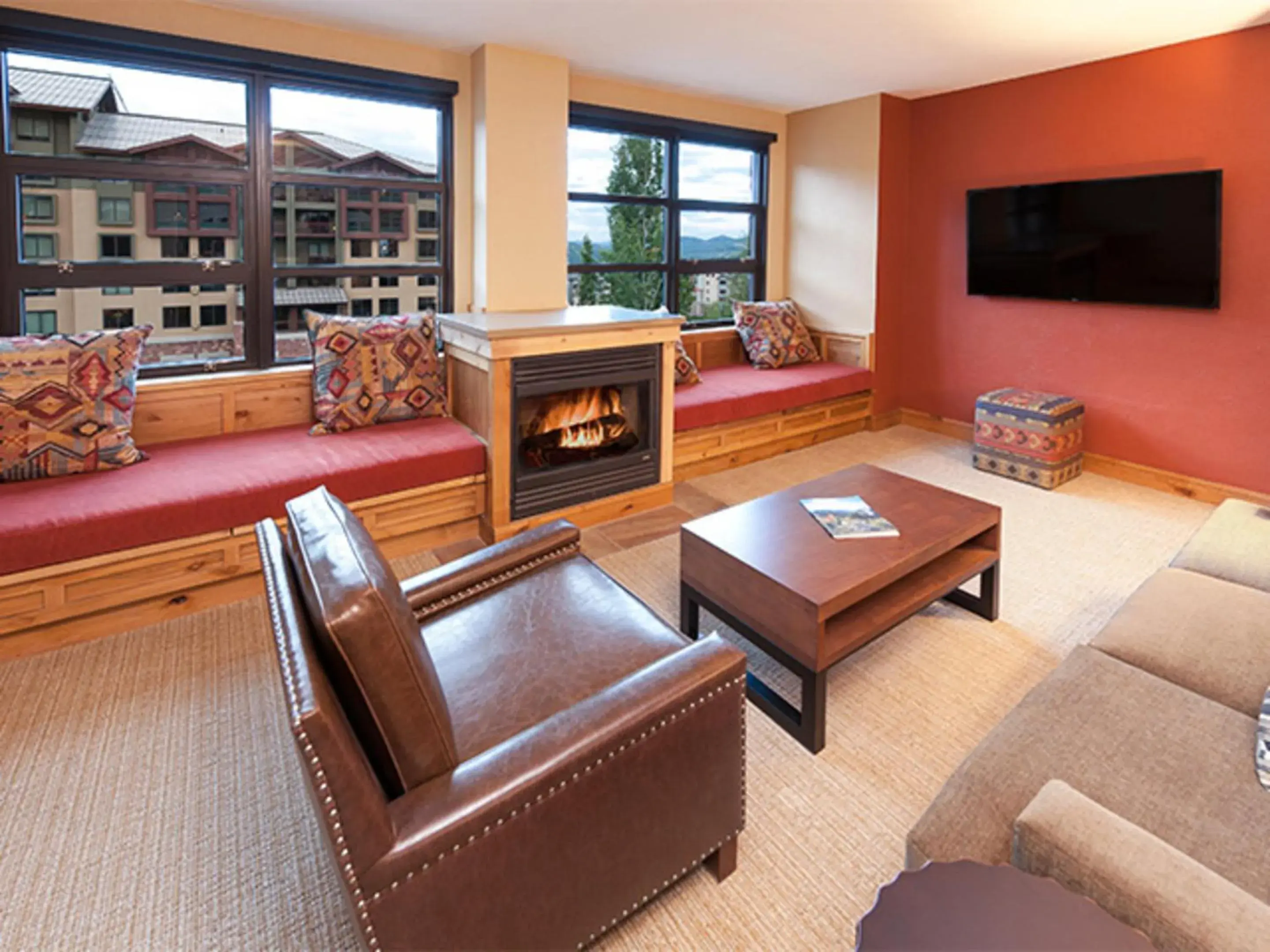 Living room, Seating Area in Grand Summit Lodge Park City - Canyons Village