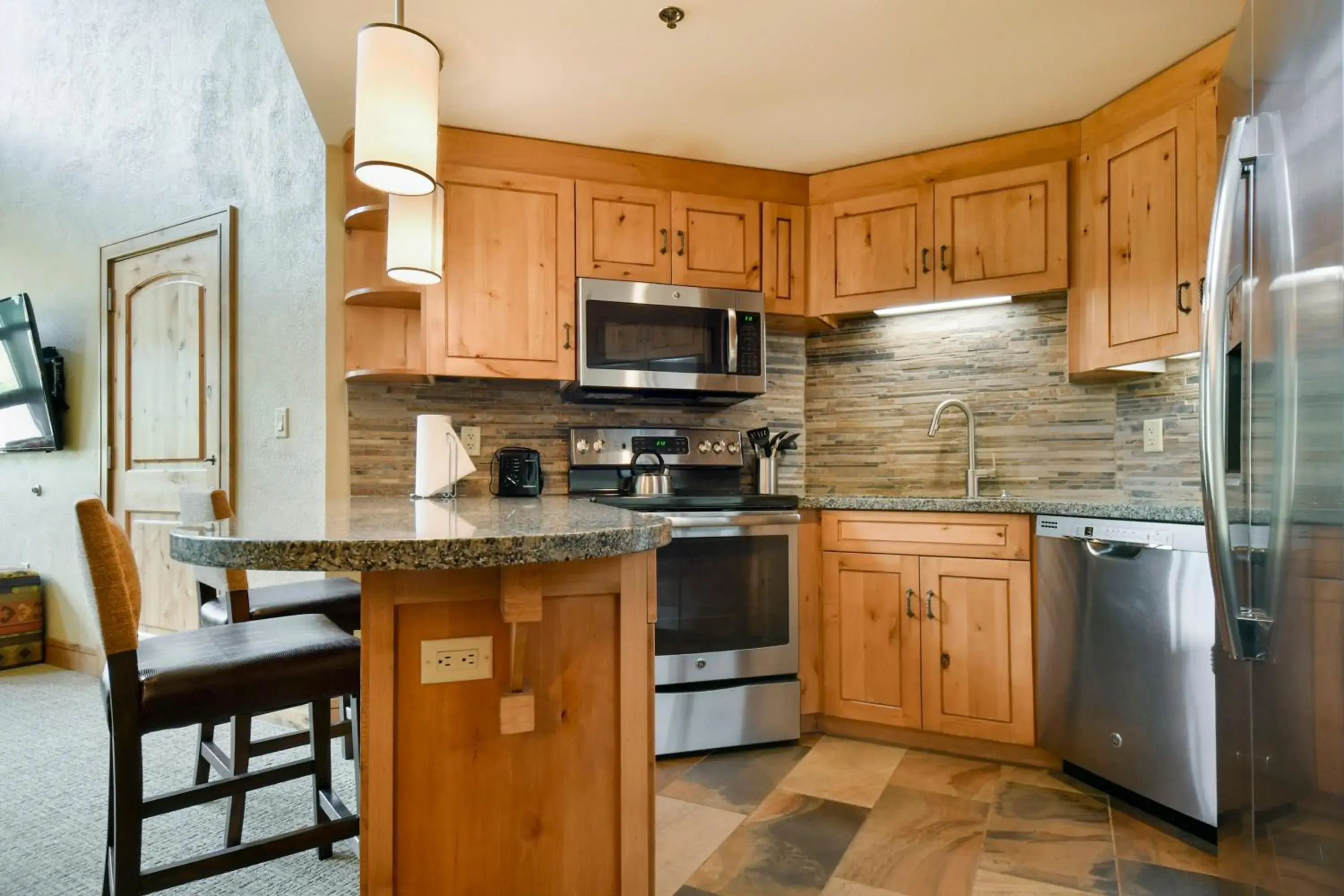 Kitchen/Kitchenette in Grand Summit Lodge Park City - Canyons Village