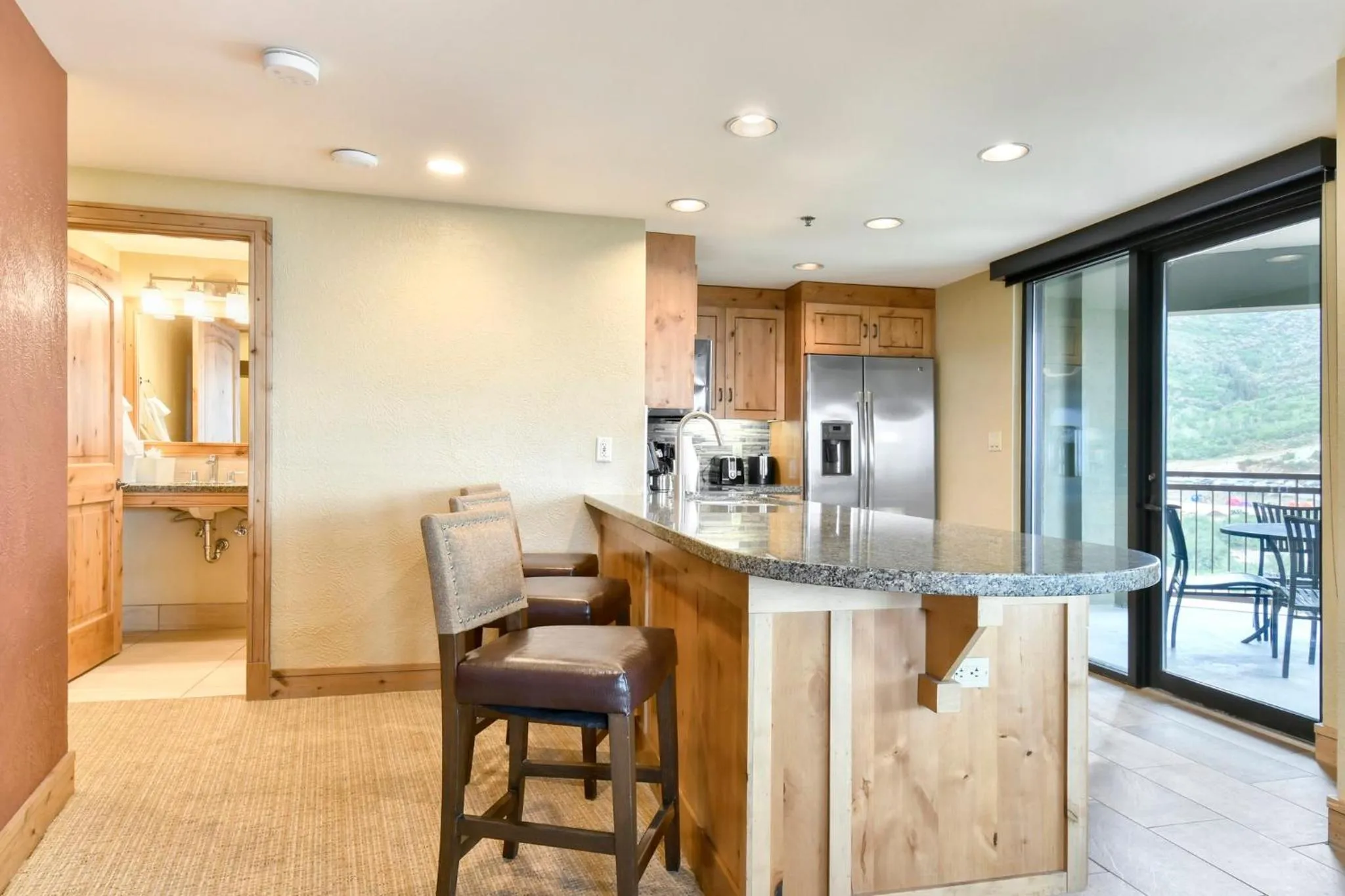 Living room in Grand Summit Hotel - Canyons Village, a RockResort