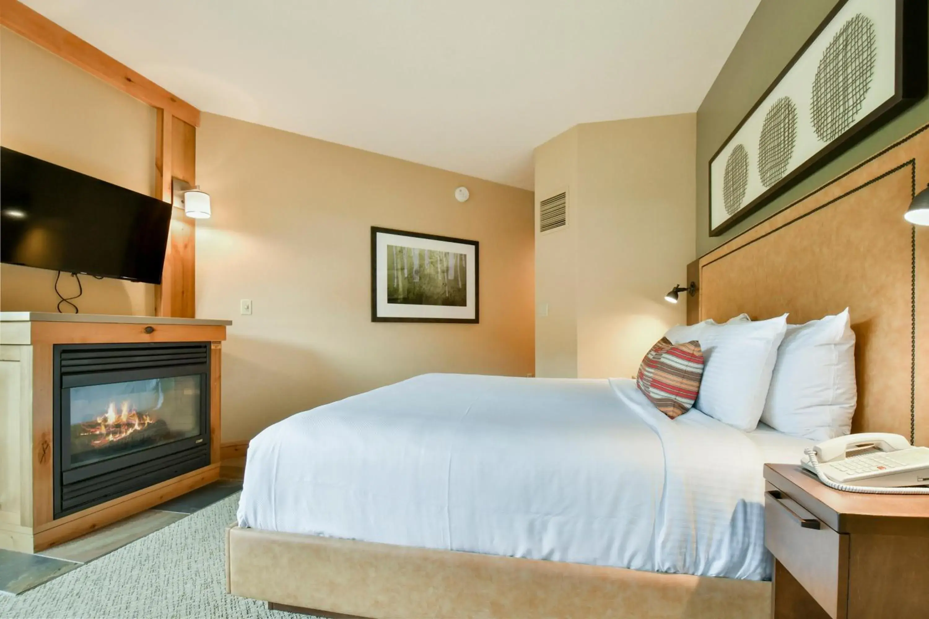 Bed in Grand Summit Lodge Park City - Canyons Village