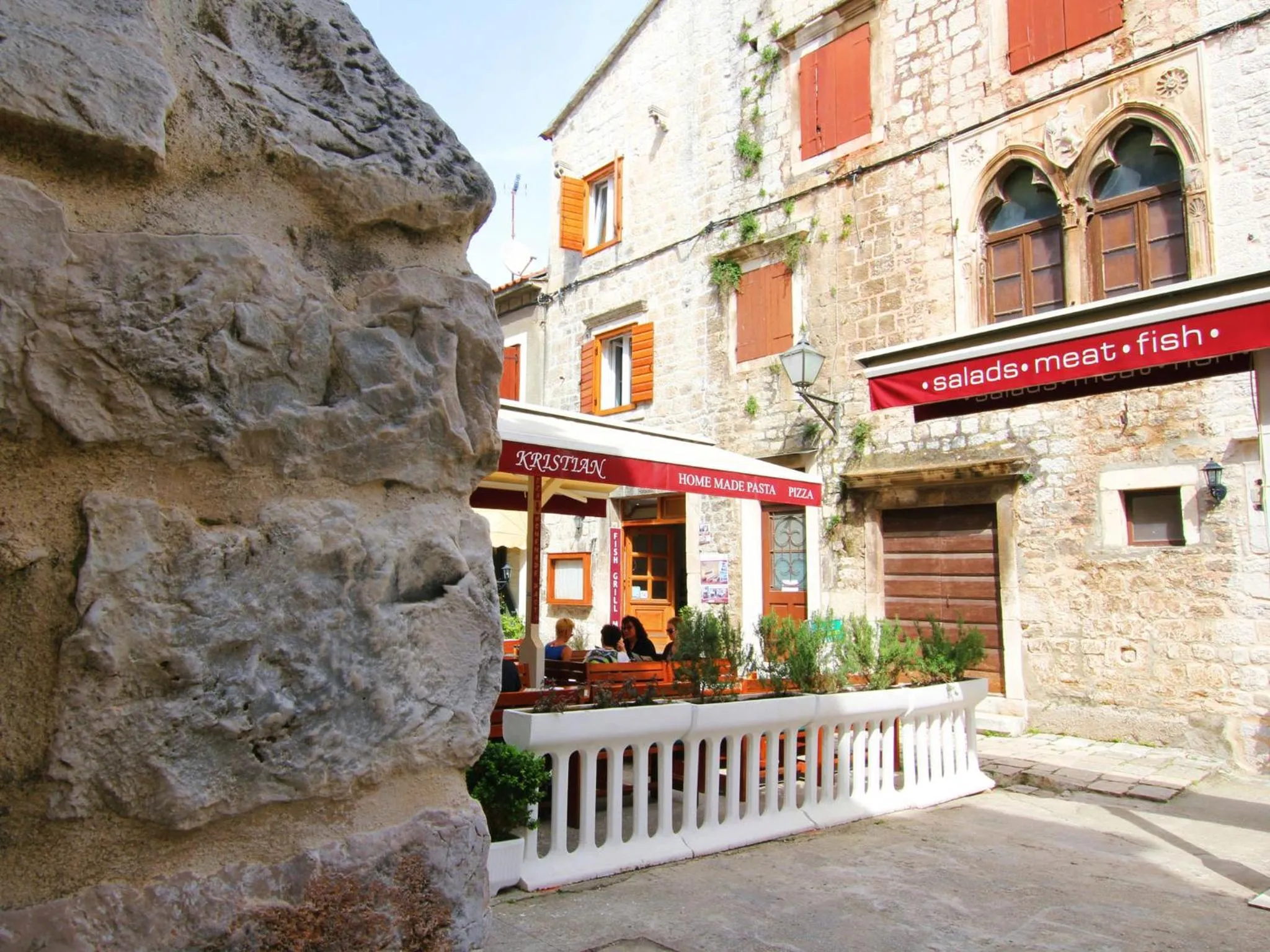 Property building in Villa Ivanka