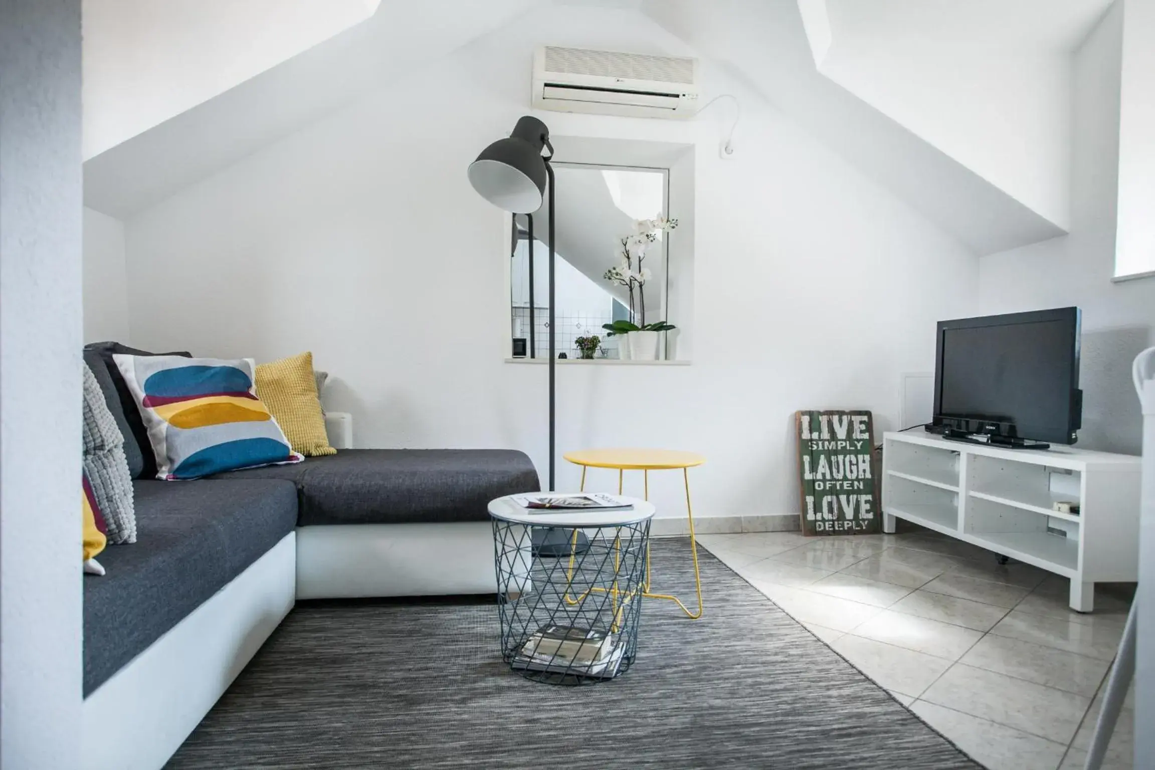 Apartment (2 to 4 Adults) in Villa Ivanka Apartment (2 to 4 Adults) in Villa Ivanka