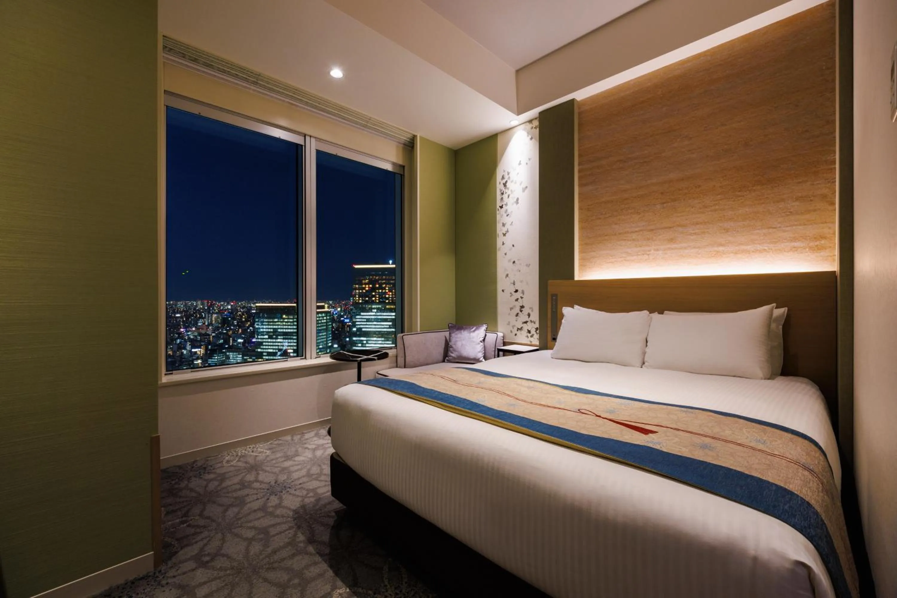 Bed in Hotel Metropolitan Tokyo Marunouchi