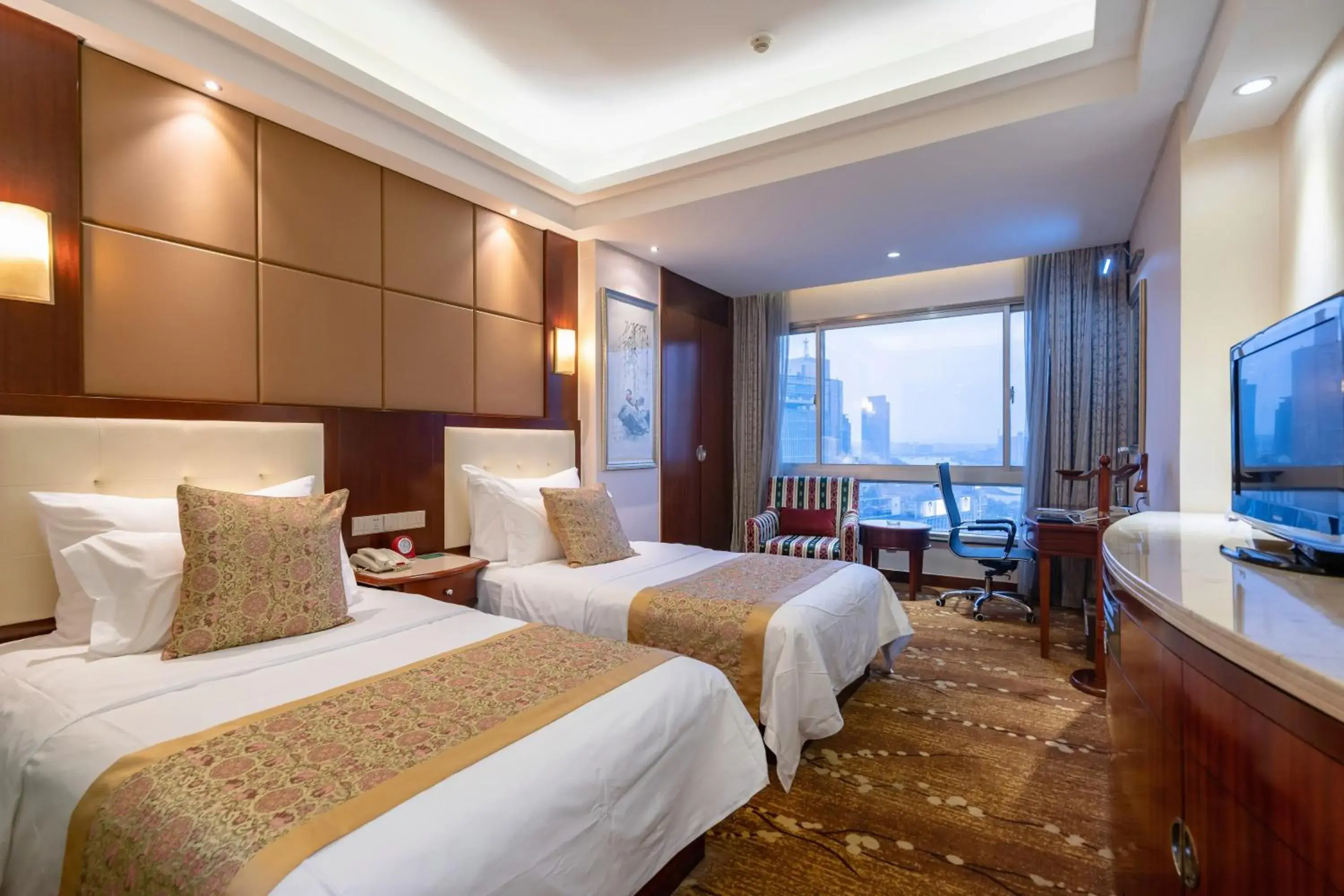 Photo of the whole room, Bed in Citic Ningbo International Hotel Photo of the whole room, Bed in Citic Ningbo International Hotel