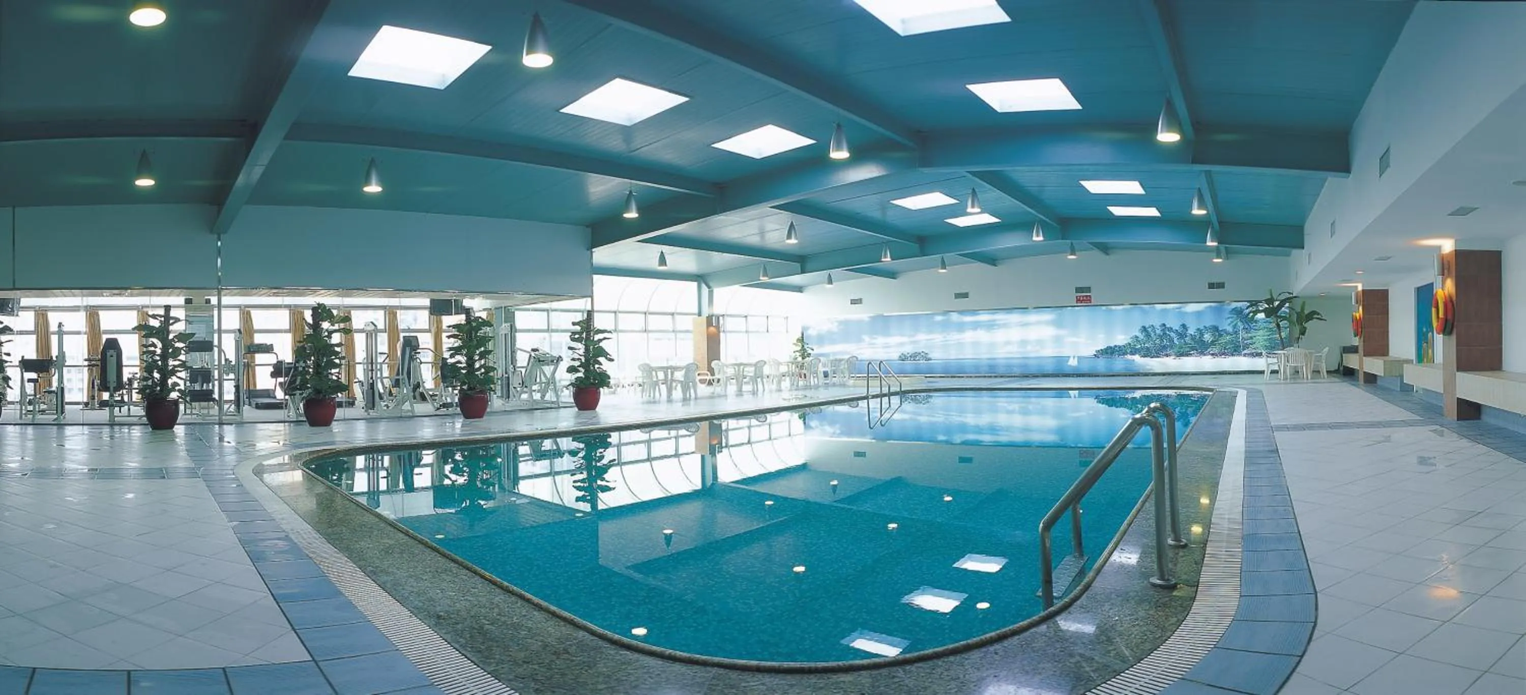 Swimming pool in Citic Ningbo International Hotel