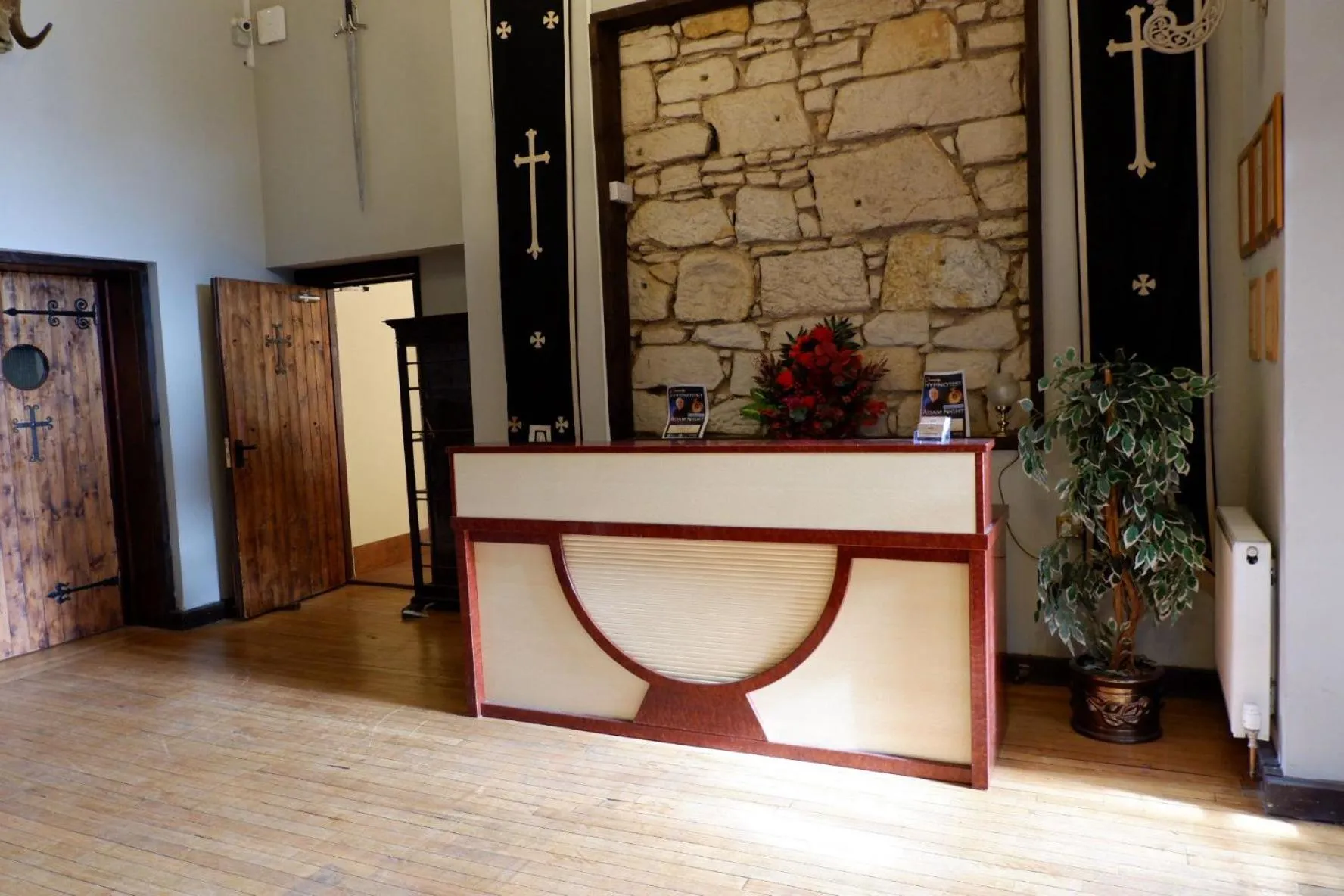 Lobby or reception in Broomhall Castle Hotel