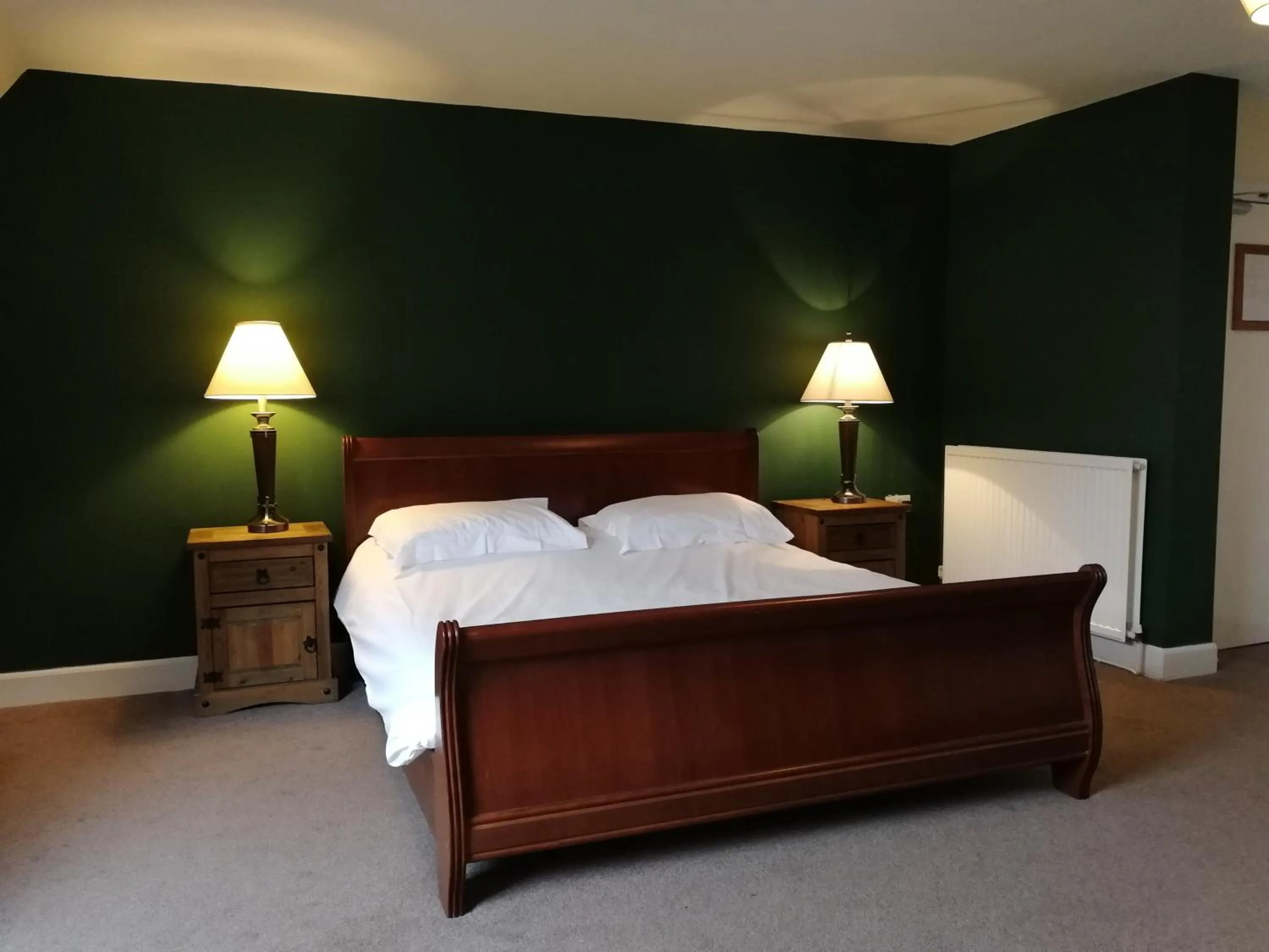Bedroom, Bed in Broomhall Castle Hotel