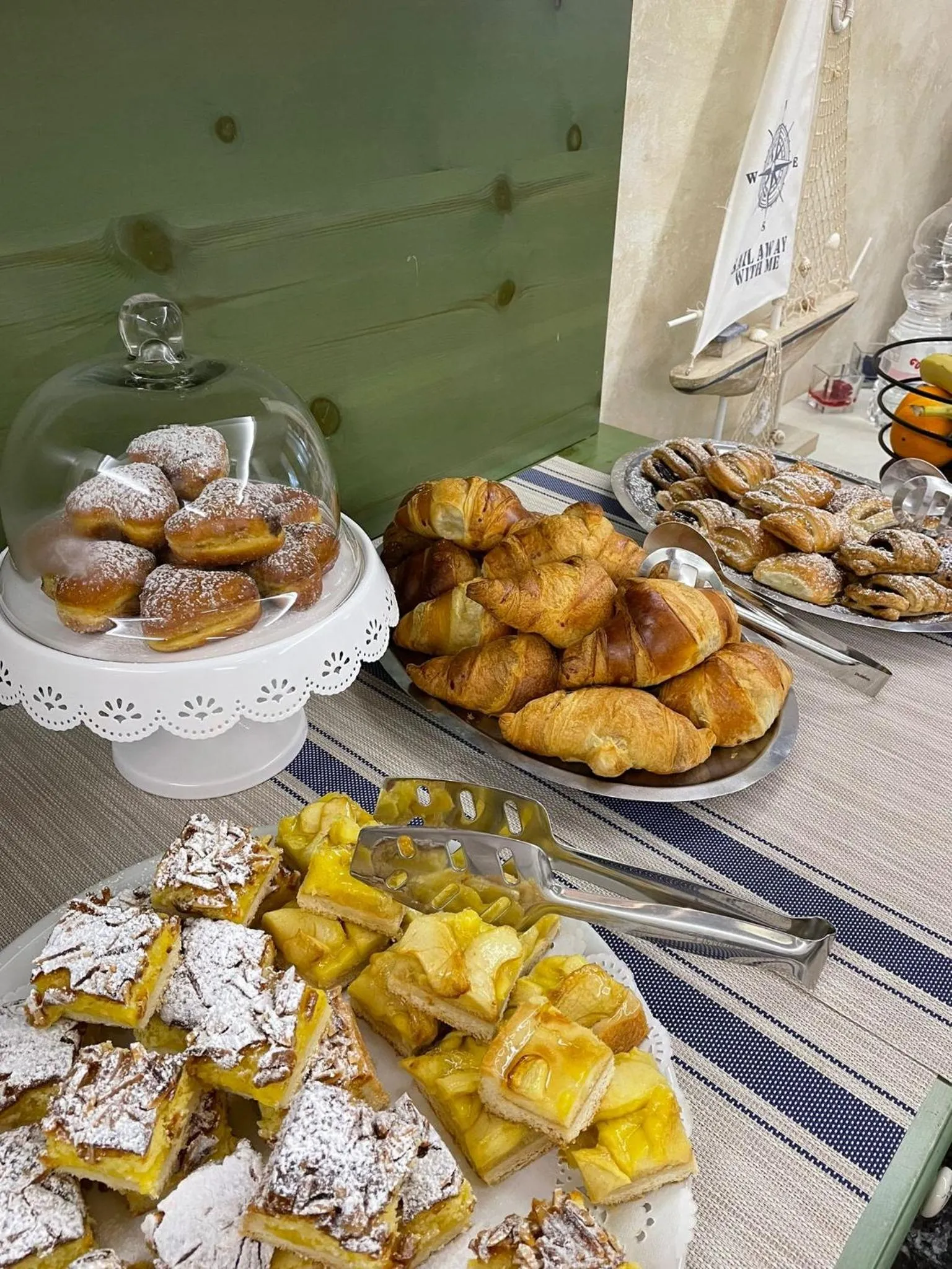 Breakfast in Ute Hotel