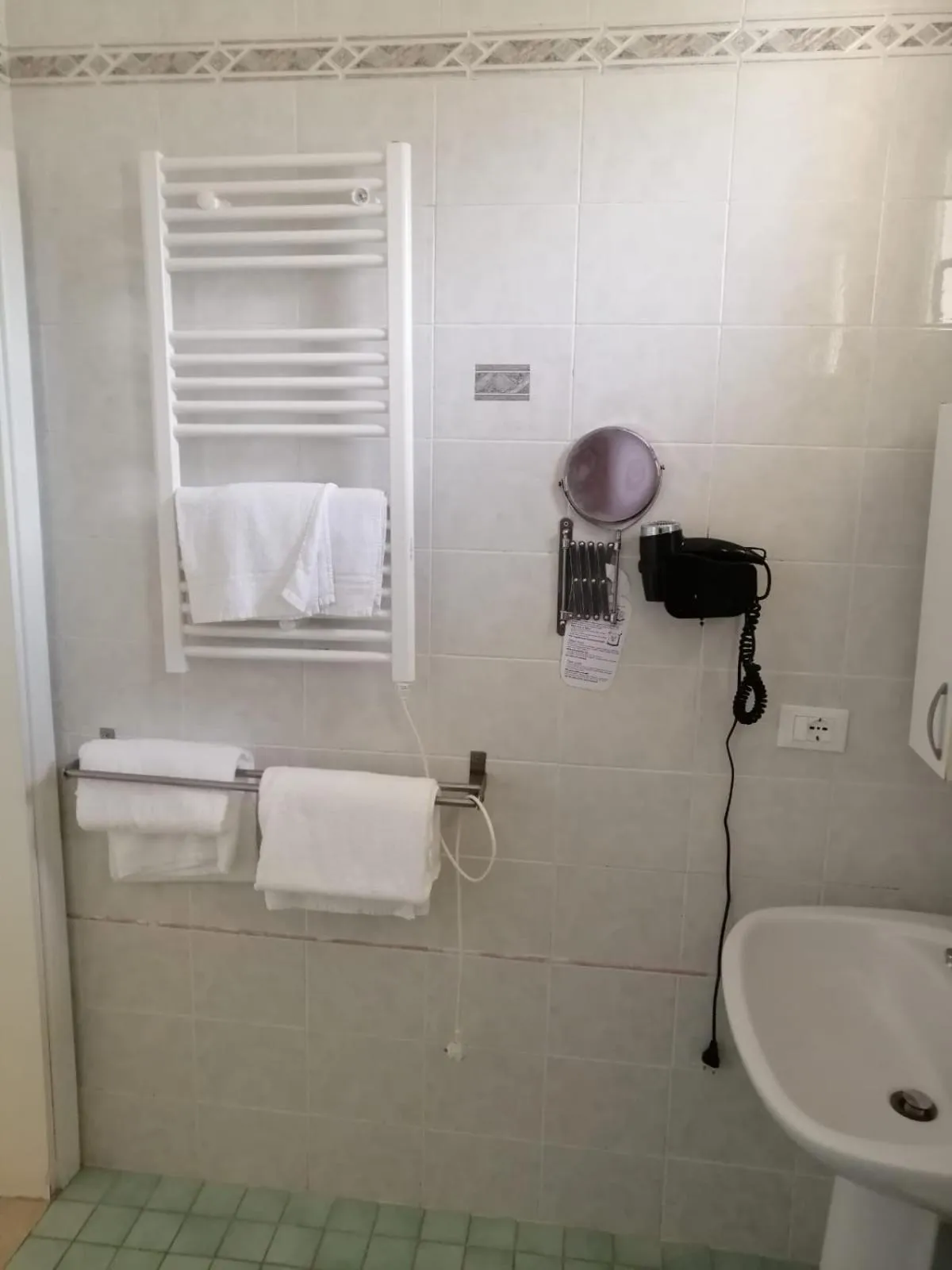 Bathroom in Ute Hotel