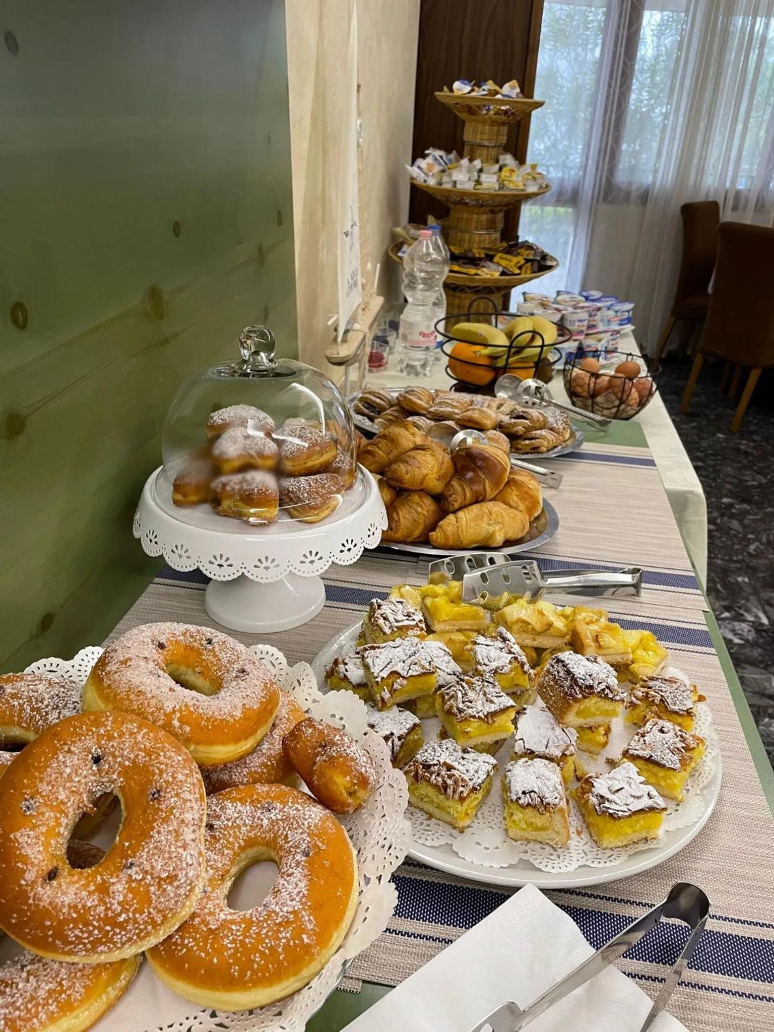 Food and drinks in Ute Hotel