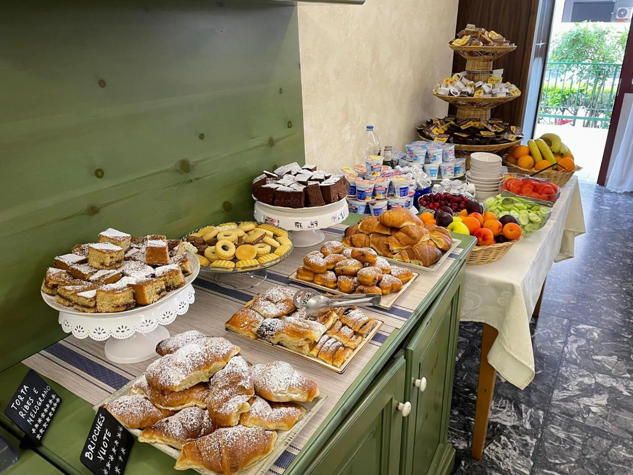 Breakfast in Ute Hotel