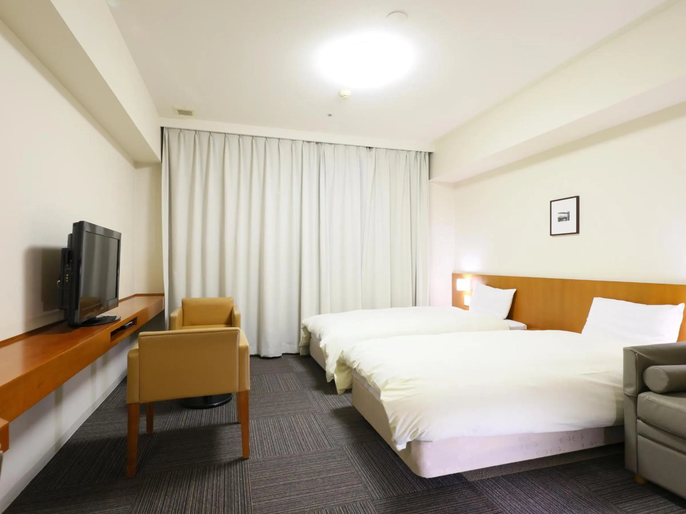 Photo of the whole room, Bed in Dormy Inn Kanazawa Natural Hot Spring