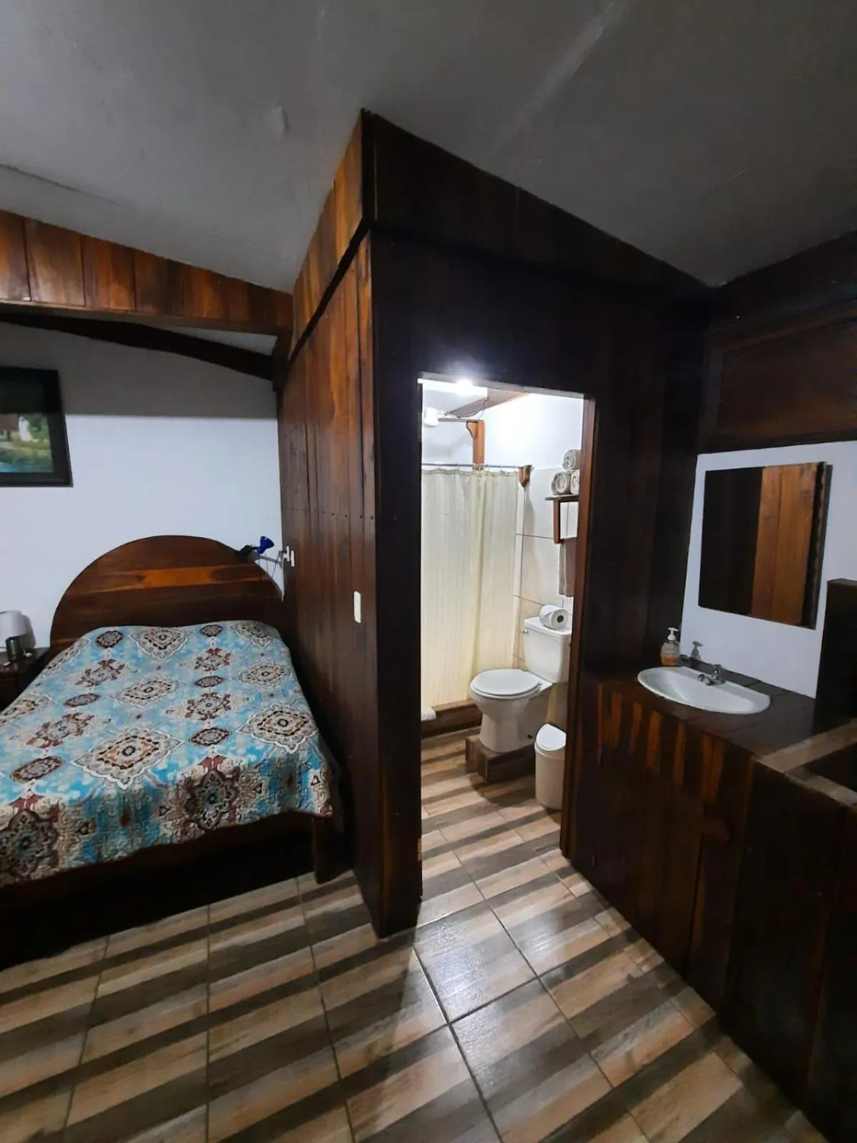 Photo of the whole room, Bed in Arenal Xilopalo
