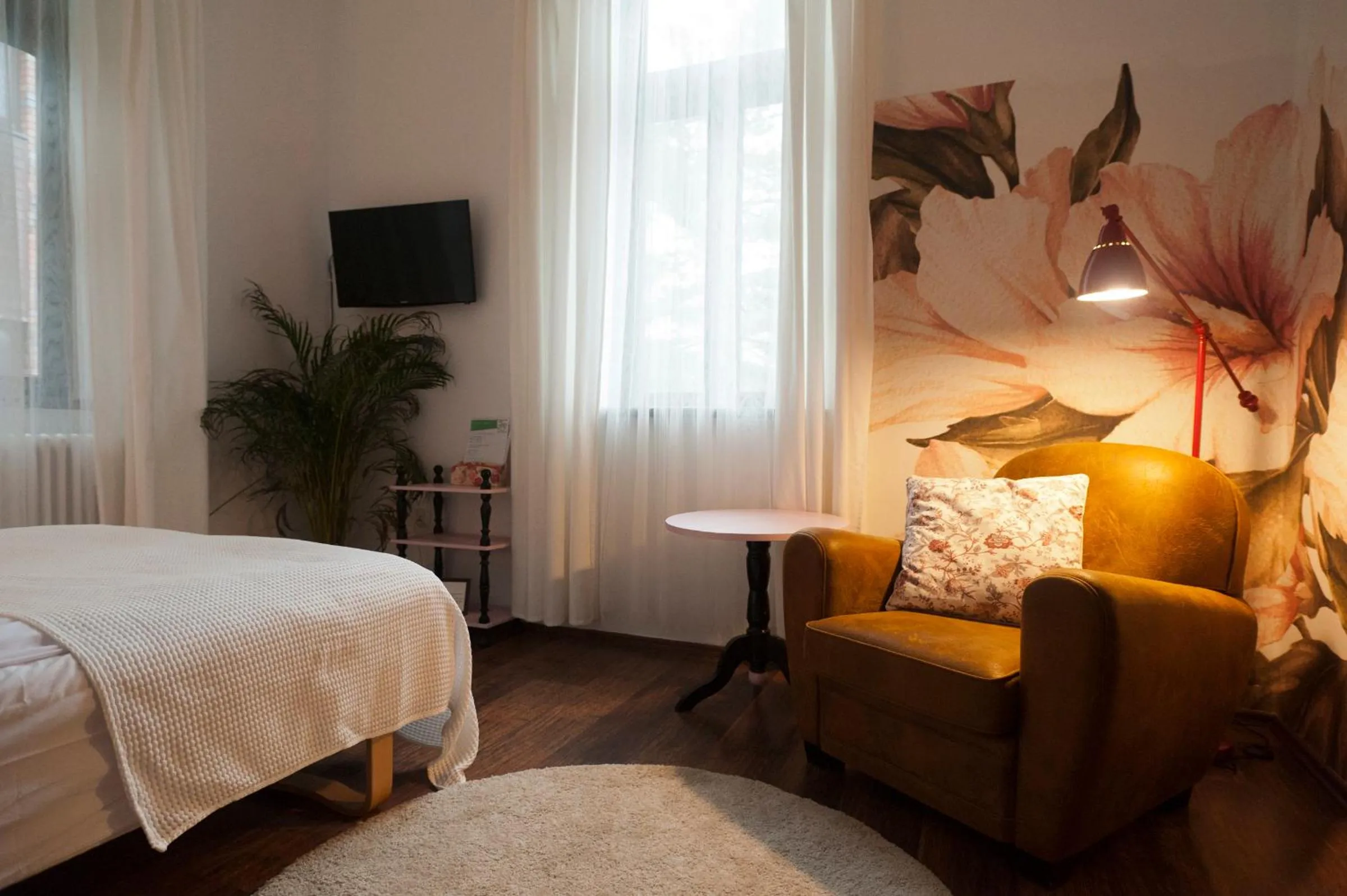 Photo of the whole room, Bed in Pensjonat Pod Jemiołą