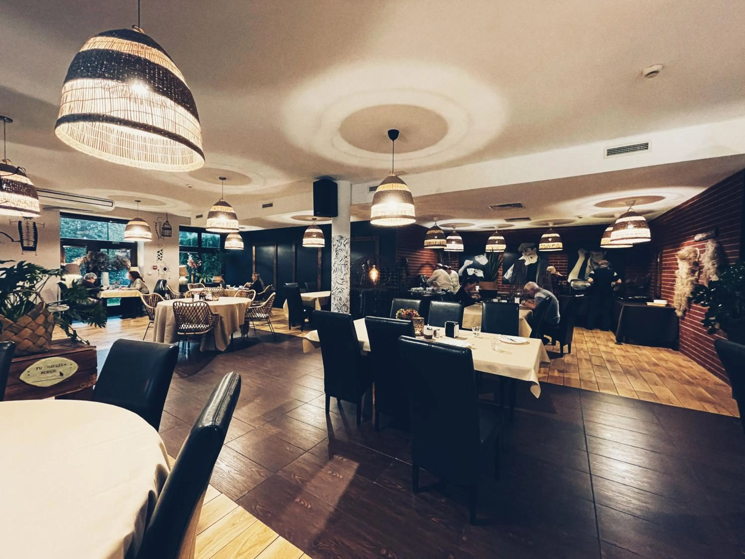 Restaurant/places to eat in Pensjonat Pod Jemiołą