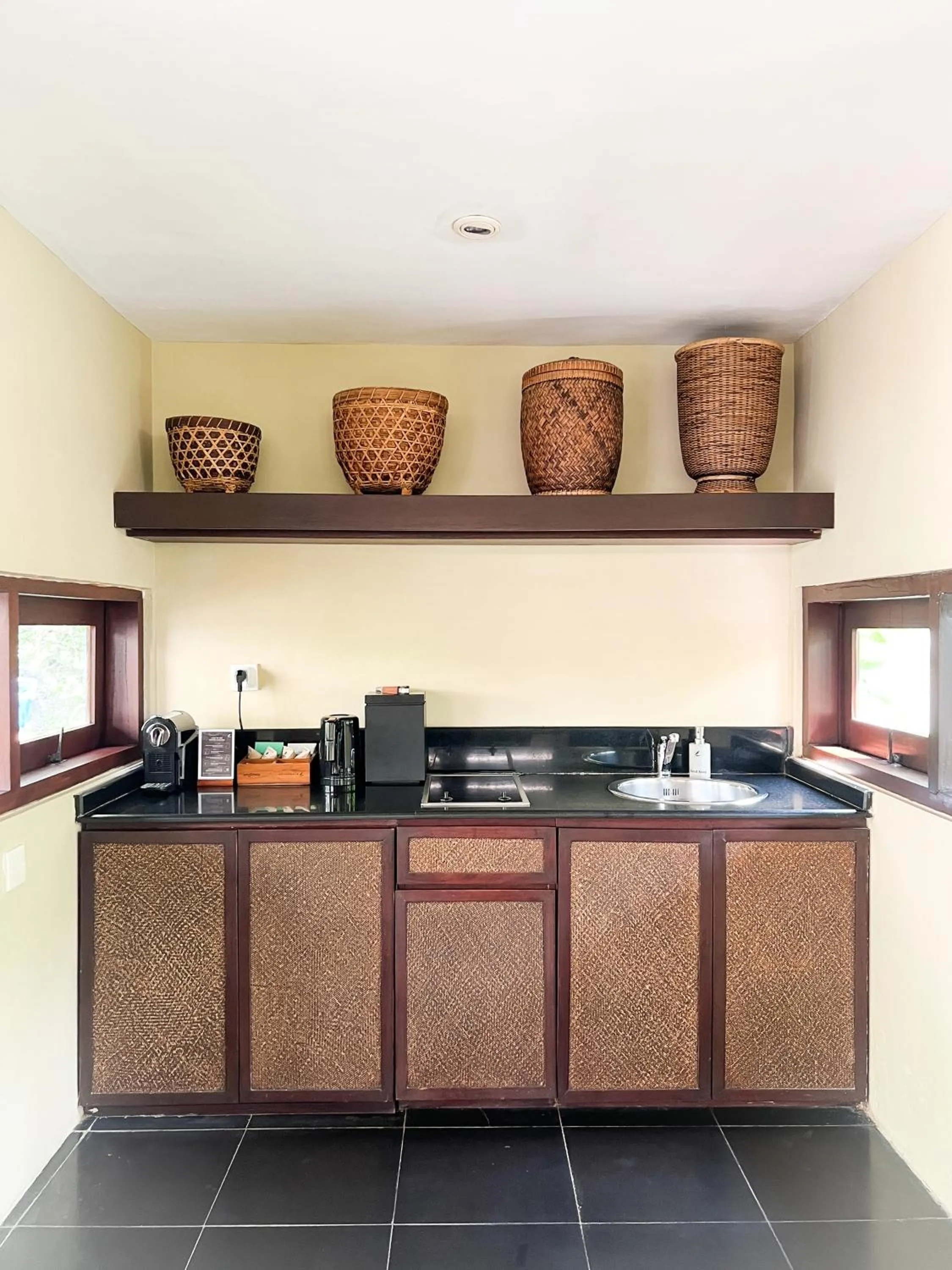 Kitchen or kitchenette in Kayumanis Nusa Dua Private Villa & Spa