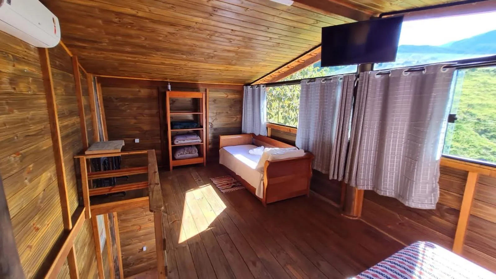 hair dresser, Bed in Pousada Sitio Barreirinha