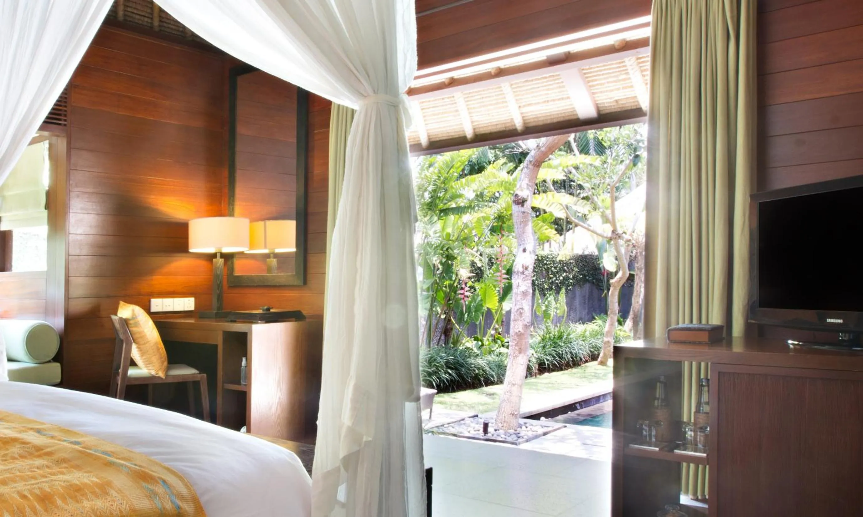 Decorative detail, Bed in Kayumanis Ubud Private Villas & Spa