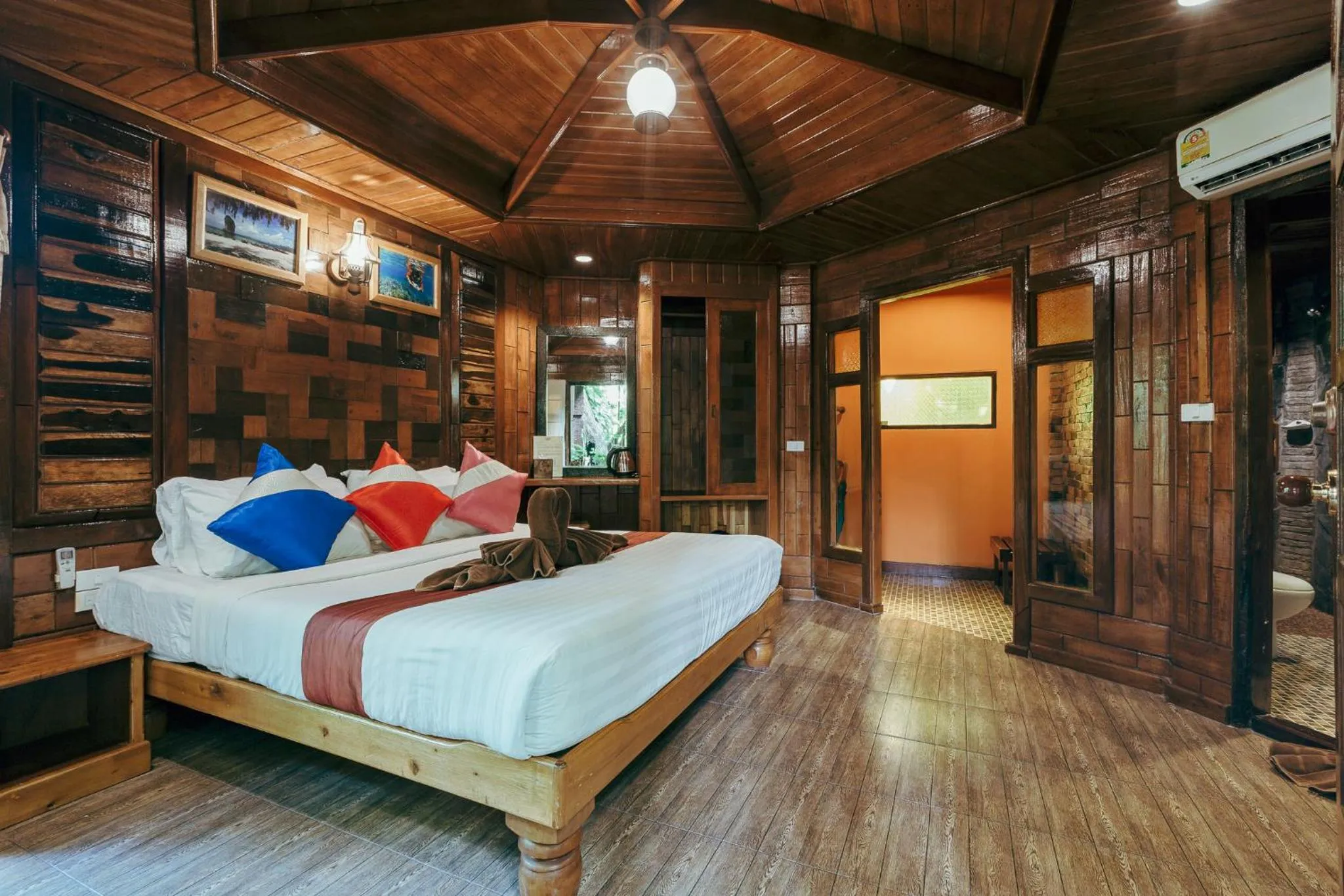 Bed in Phu Pha Aonang Resort & Spa