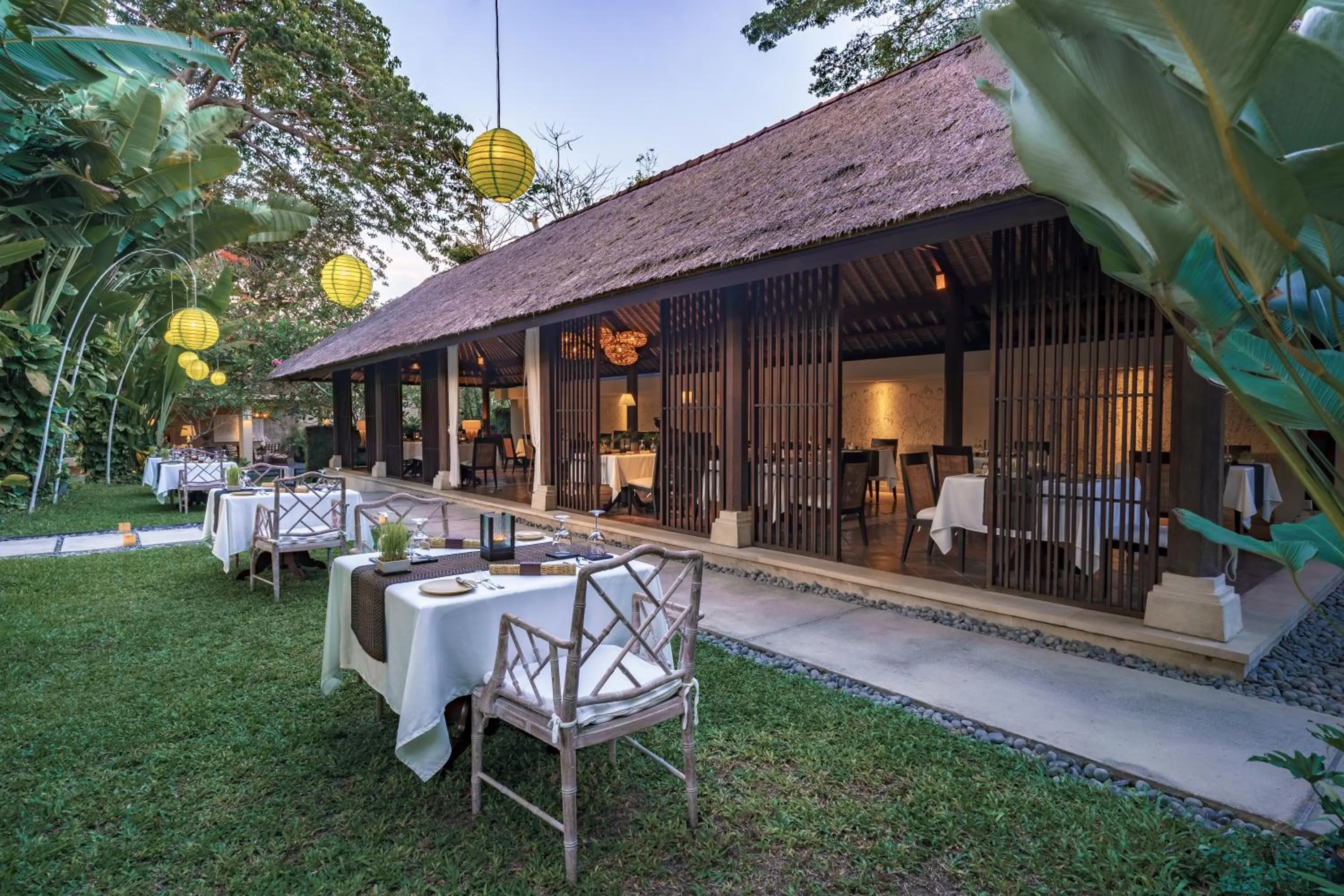 Restaurant/places to eat in Kayumanis Sanur Private Villa and Spa