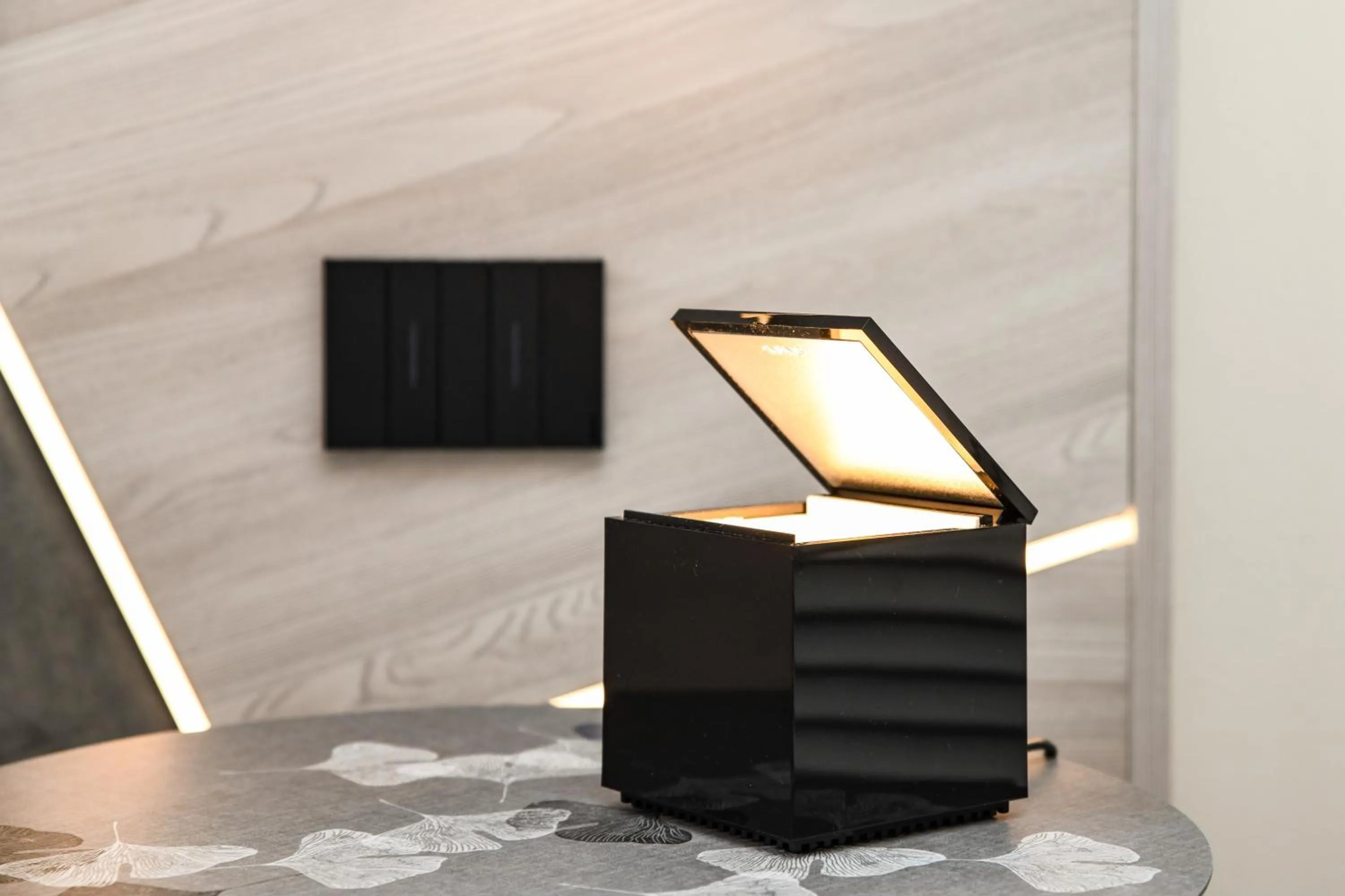 Decorative detail in Hotel Du Lac