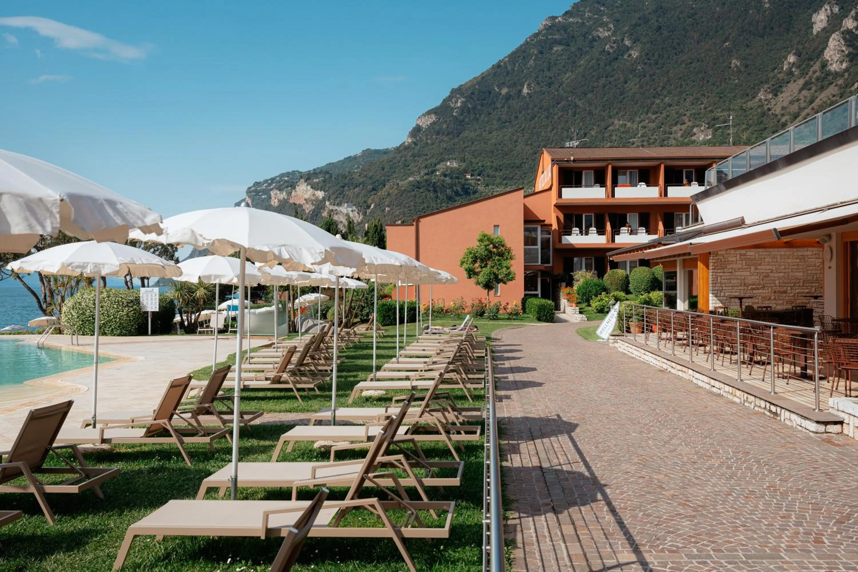 Property building in Hotel Du Lac