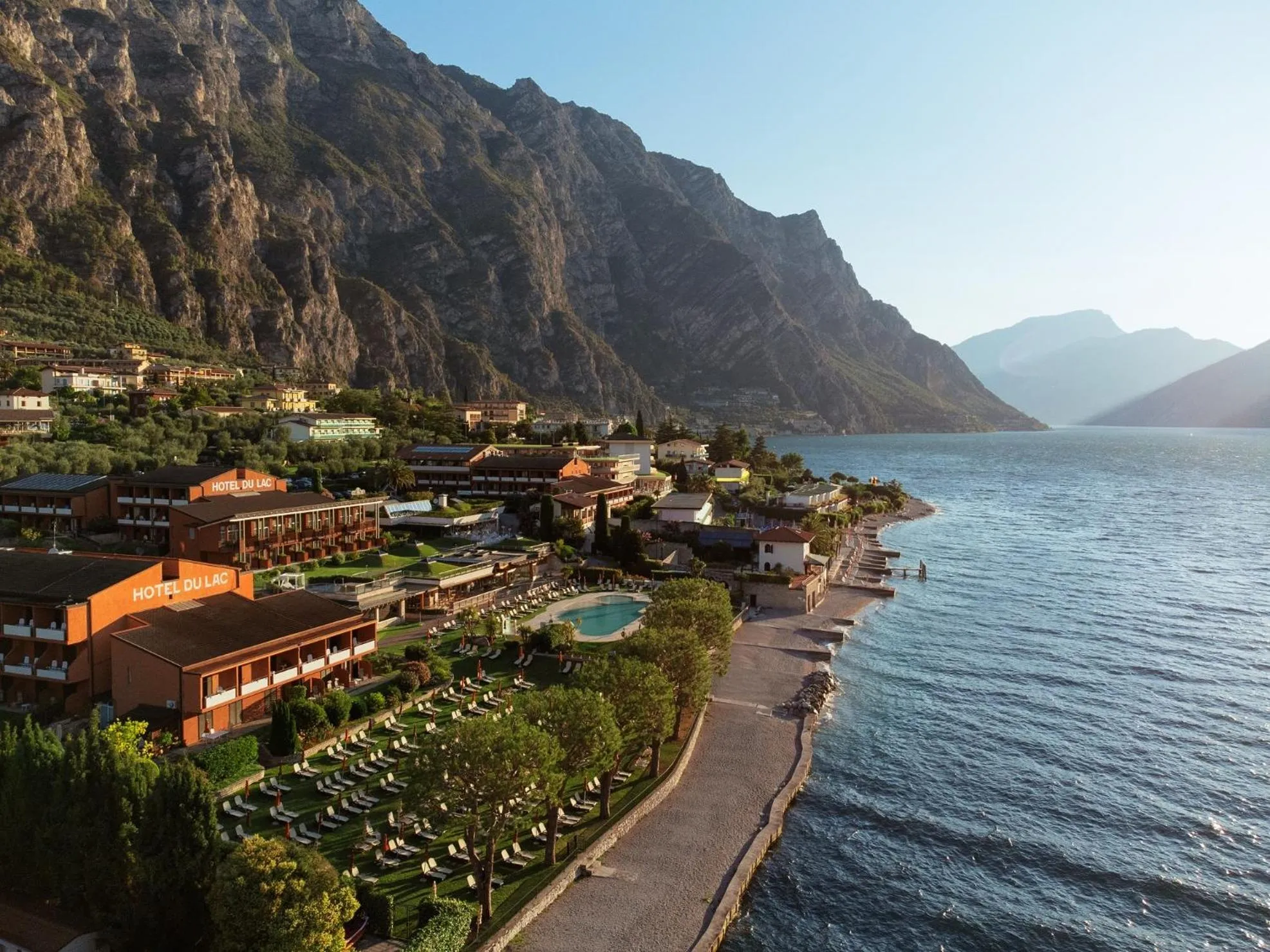 Property building in Hotel Du Lac