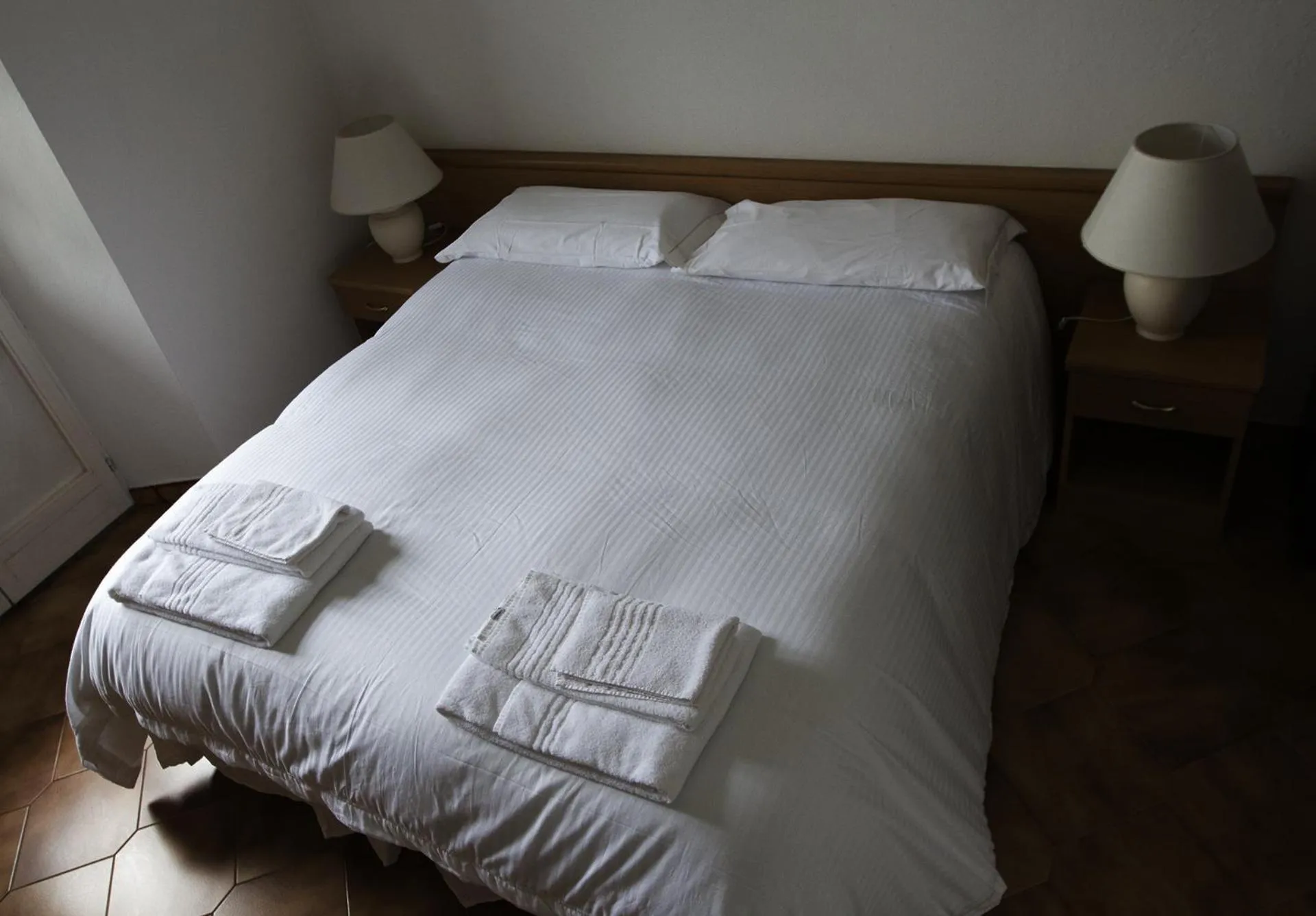 Photo of the whole room, Bed in Hotel Portici