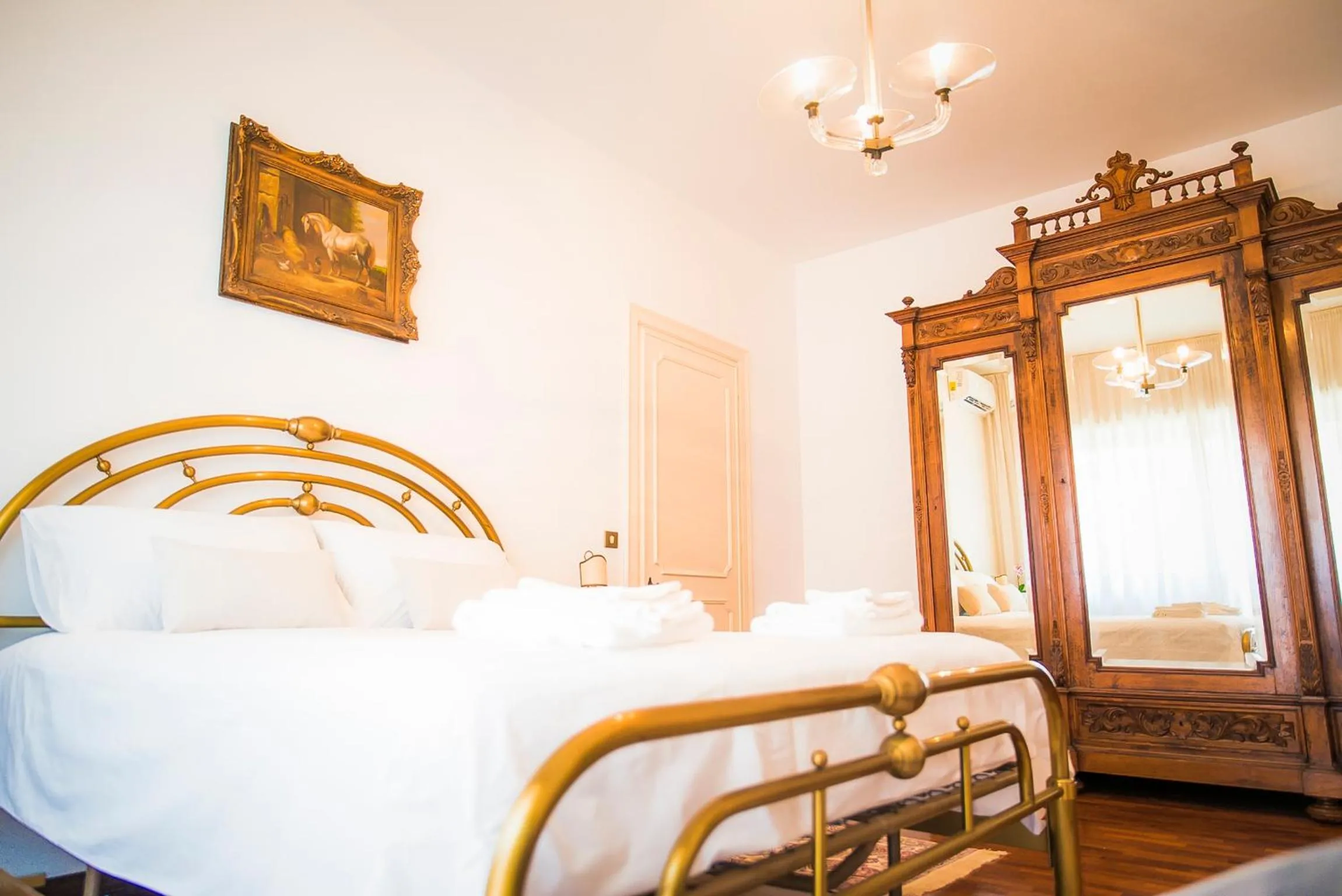 Bed in Plumbird Boutique & Apartment